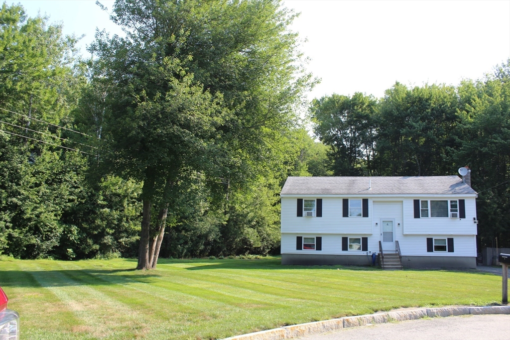 4 Howard George Ct Property Photo 1