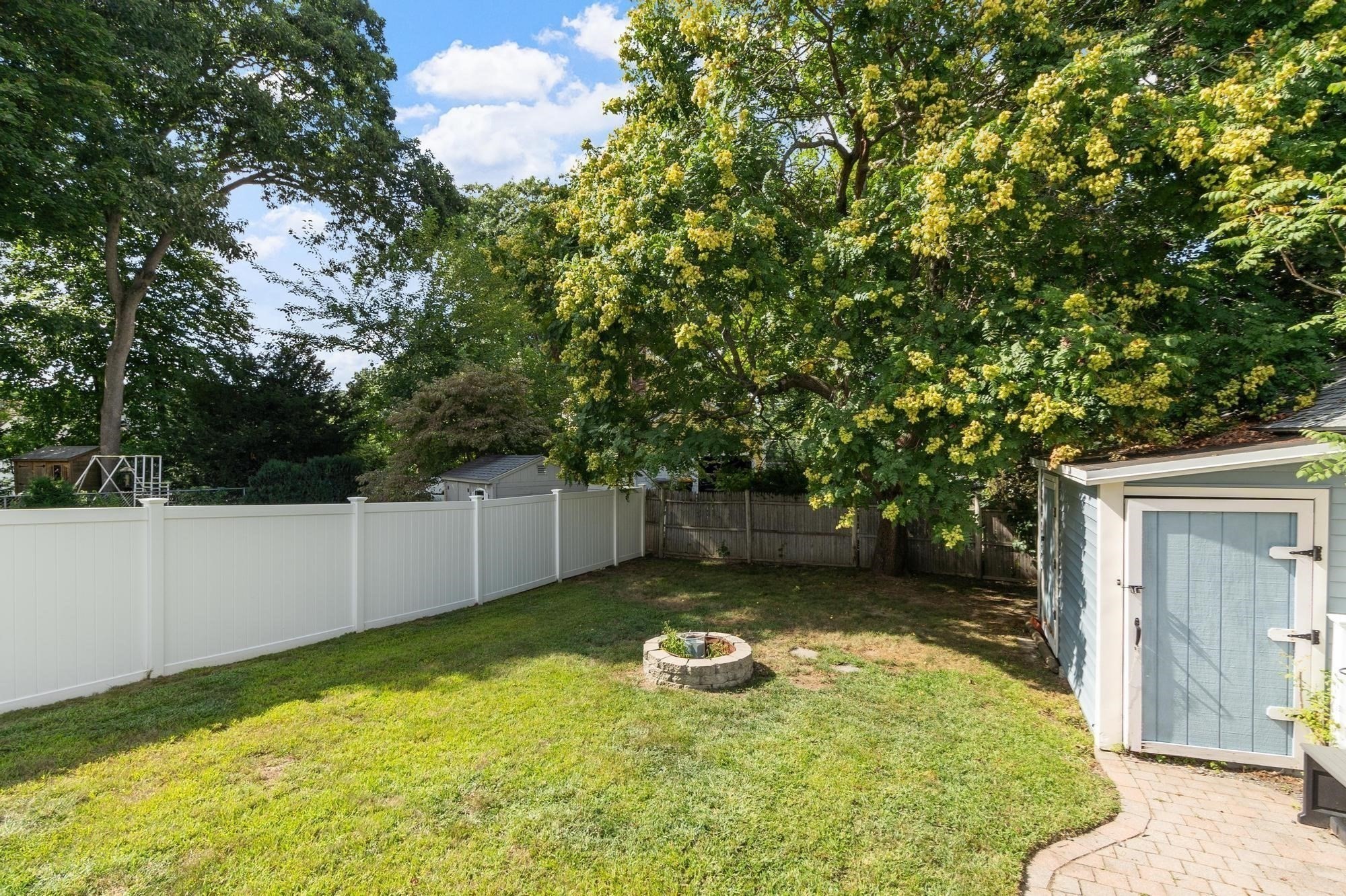 11 Magnolia St Property Photo 34