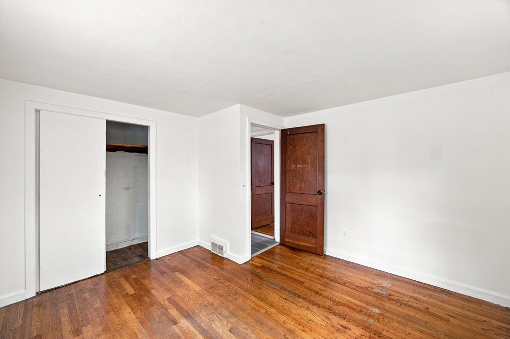 132 Miller St Property Photo 15