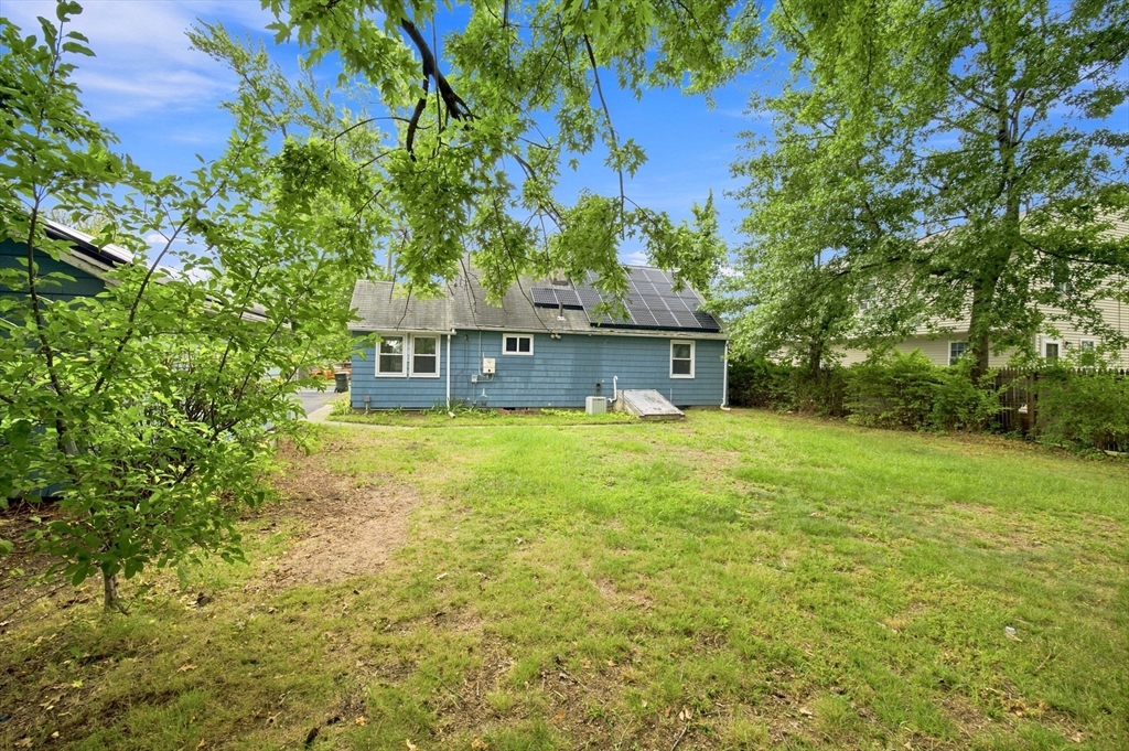 132 Miller St Property Photo 28