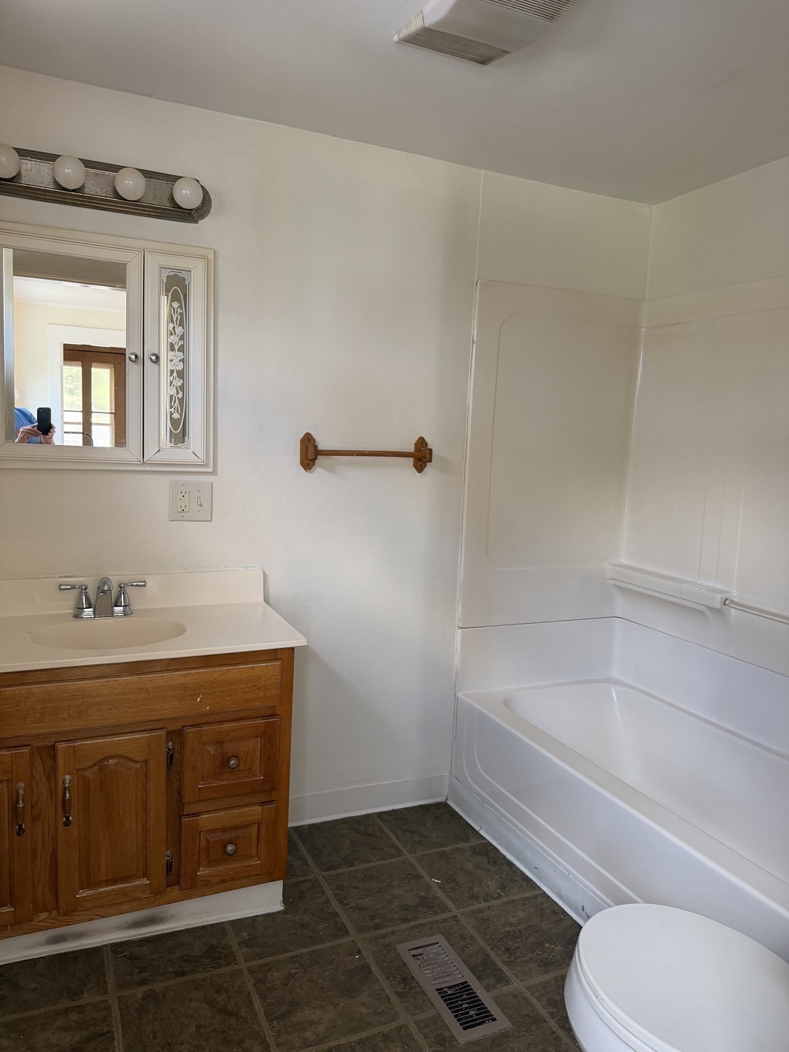160 Mill Street Property Photo 11