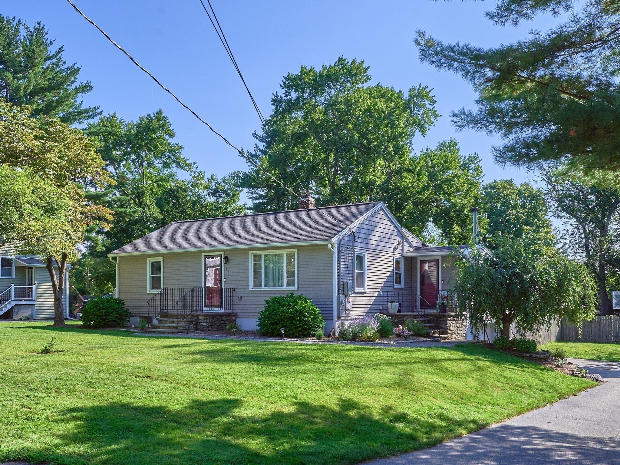 14 Mildred Ave Property Photo 4