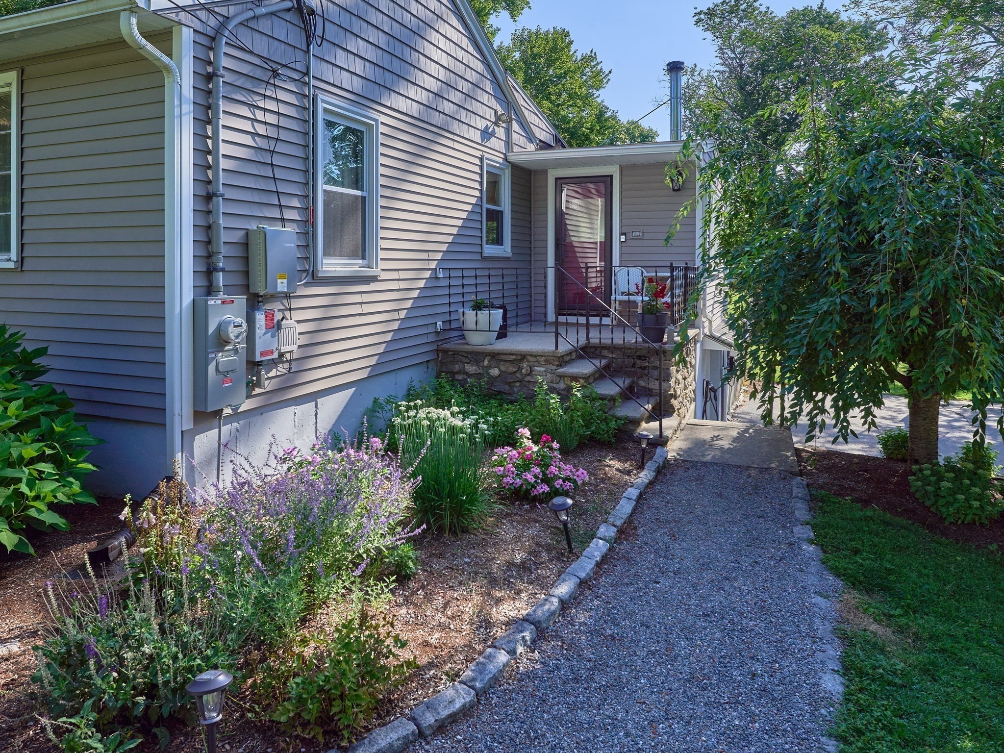 14 Mildred Ave Property Photo 5