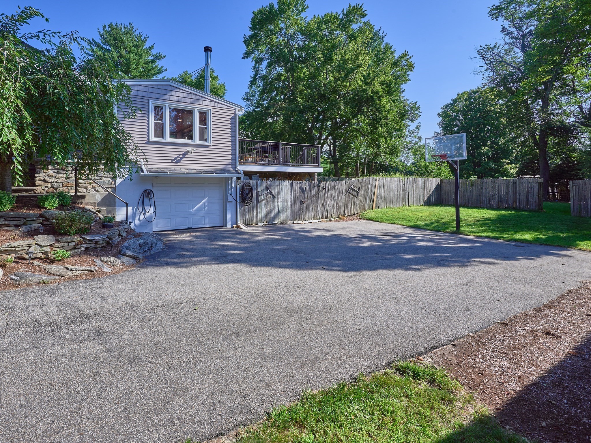 14 Mildred Ave Property Photo 7