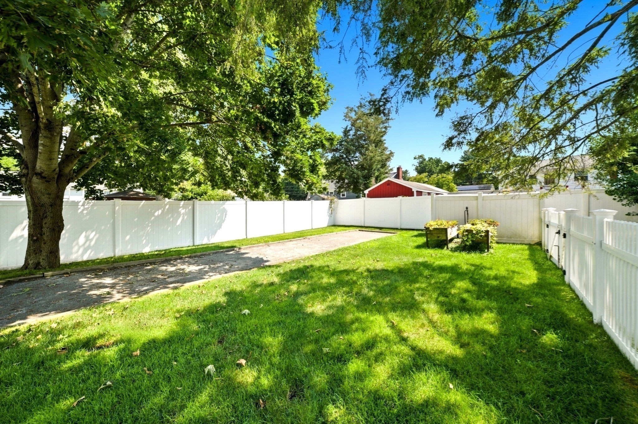 214 Rogers Drive Property Photo 4