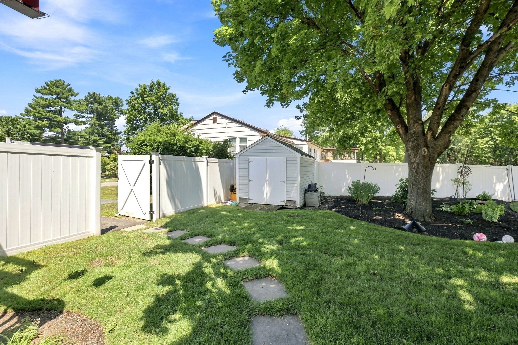 214 Rogers Drive Property Photo 35