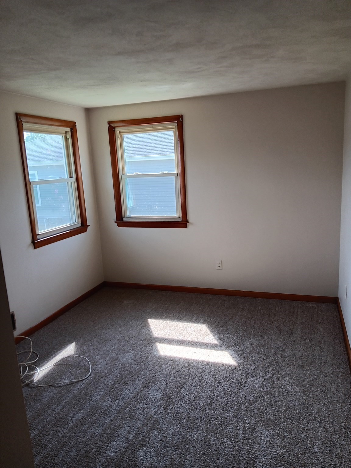 74 Taft Street Property Photo 8