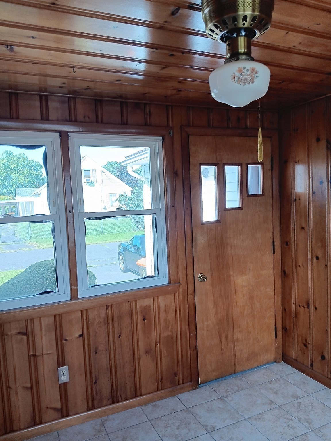 74 Taft Street Property Photo 10