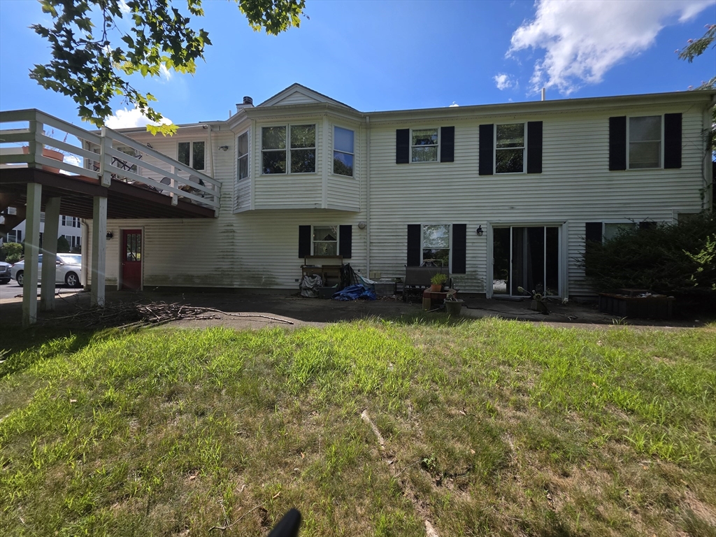 92 Rosemary Rd Property Photo 2