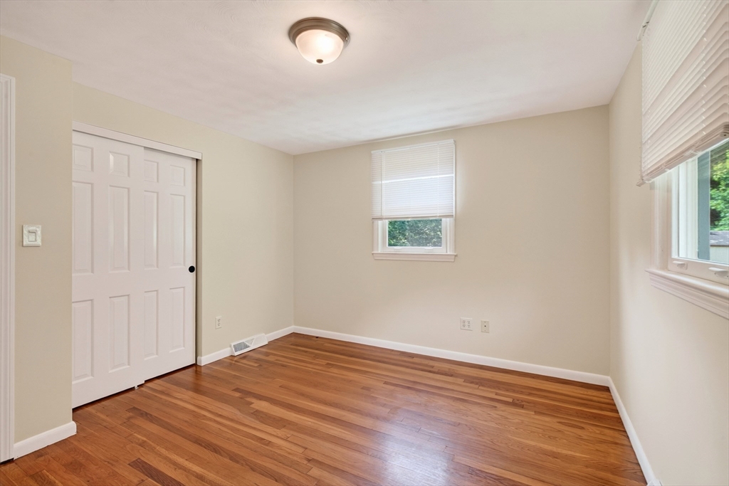 97 Allen Rd Property Photo 21
