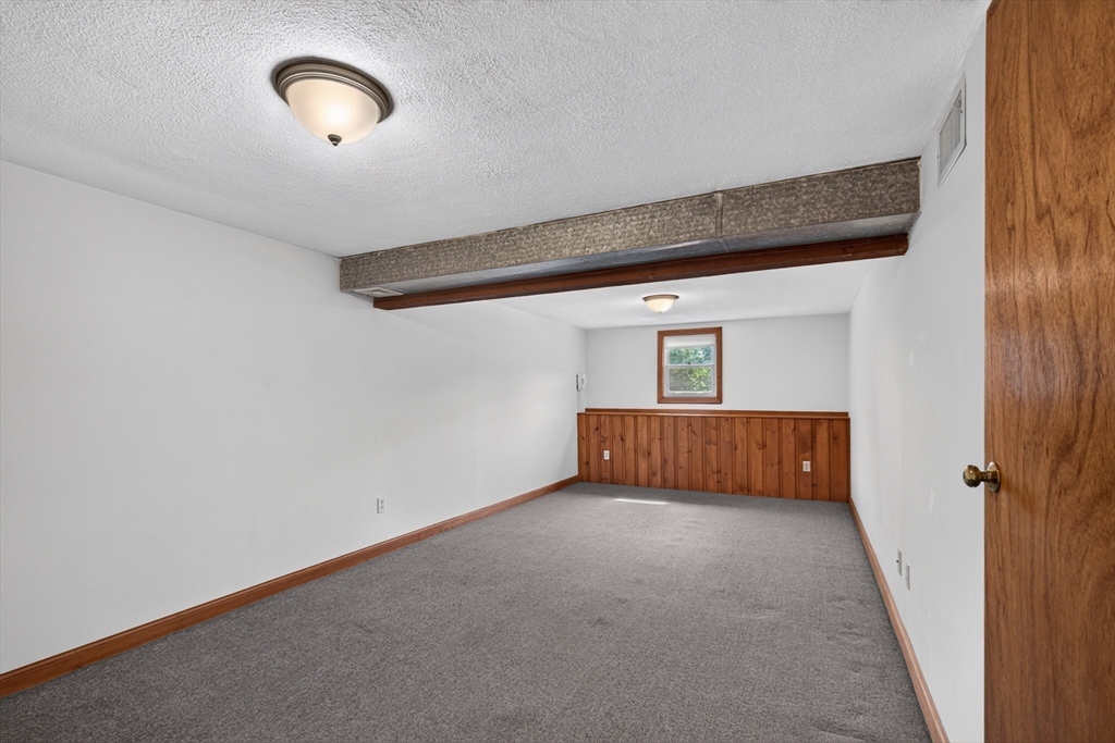 97 Allen Rd Property Photo 26