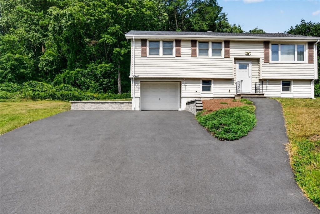 97 Allen Rd Property Photo 33