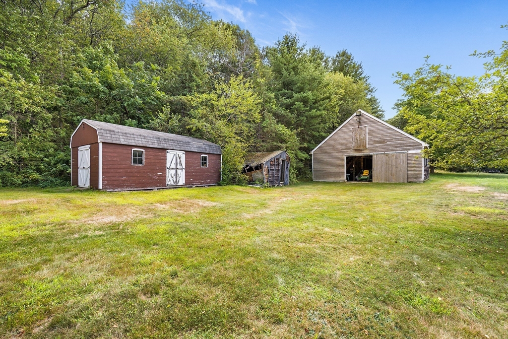 32 Cedar St Property Photo 29