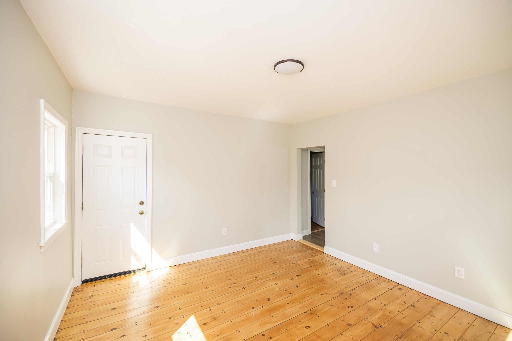 5 S Harlem St # 1 Property Photo 13