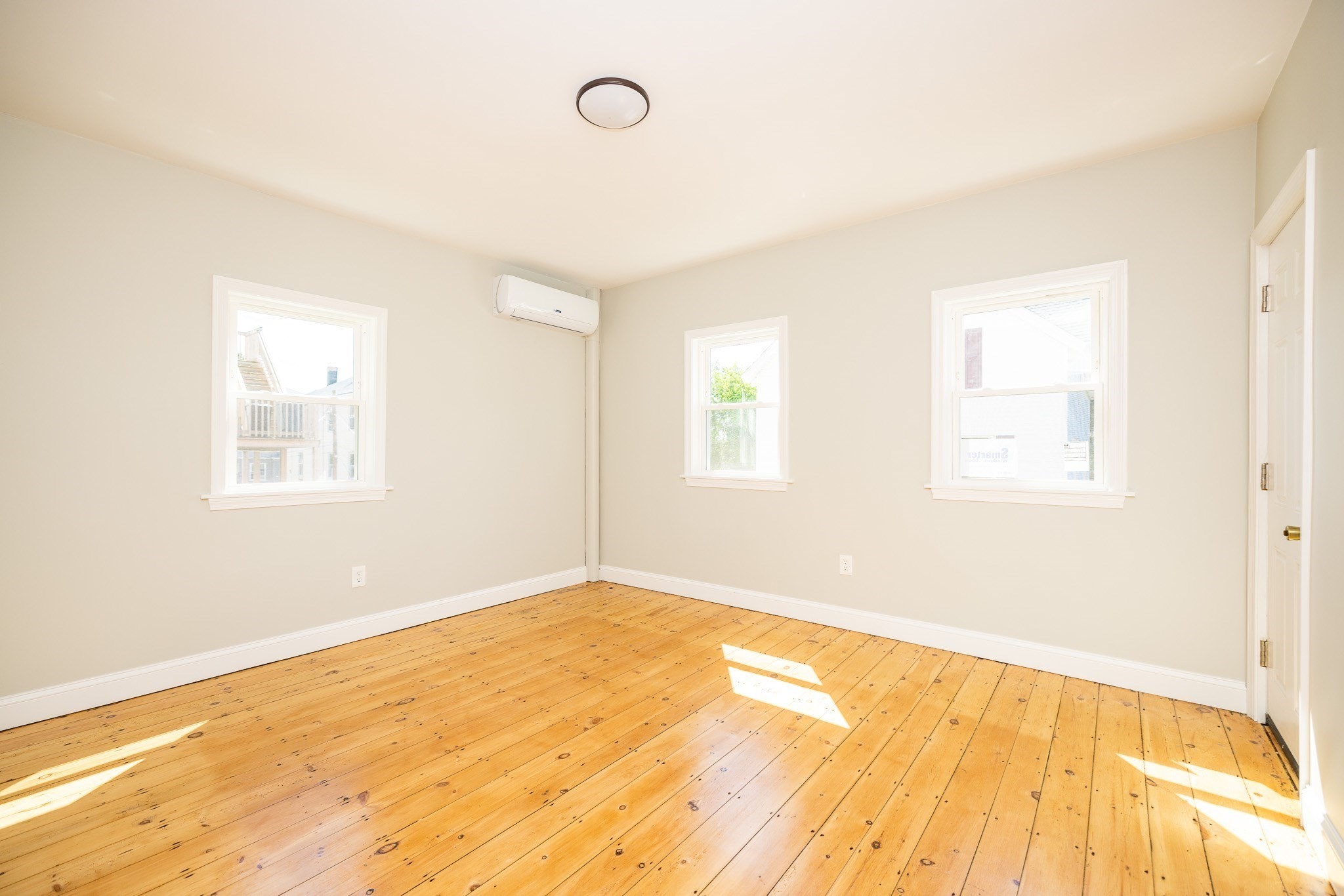 5 S Harlem St # 1 Property Photo 17