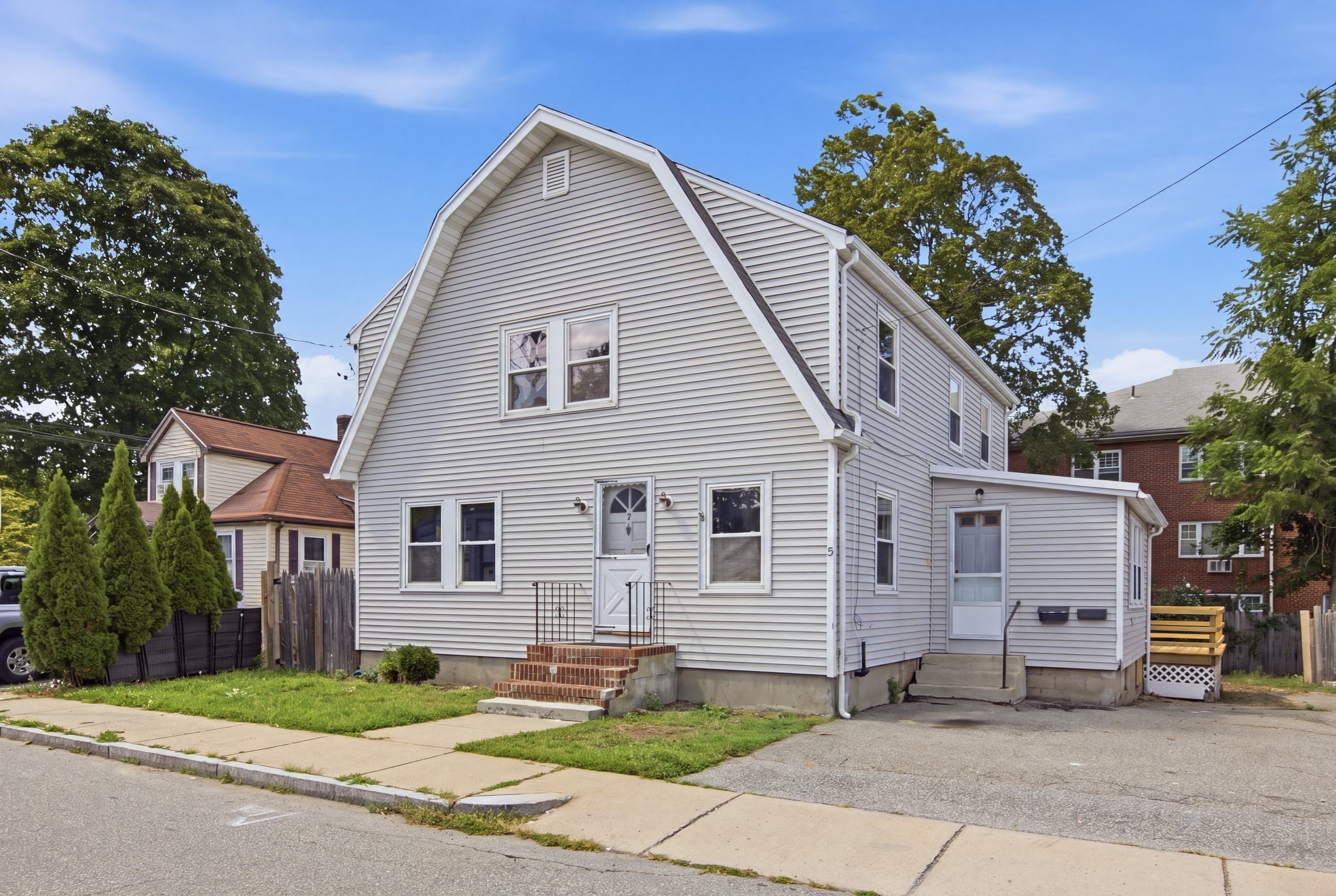 3 Nichols St Property Photo 1