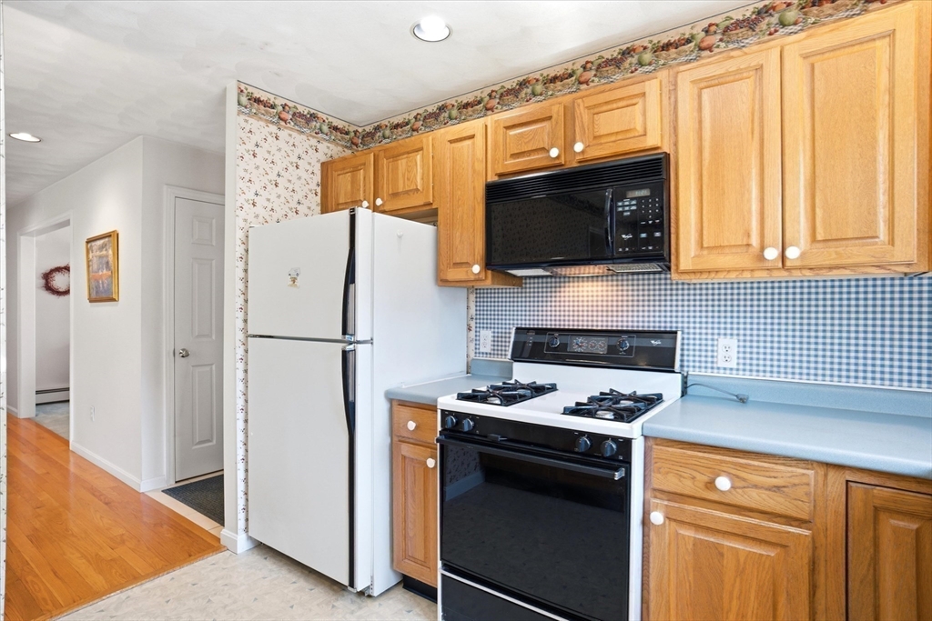 12 Northfield Property Photo 14