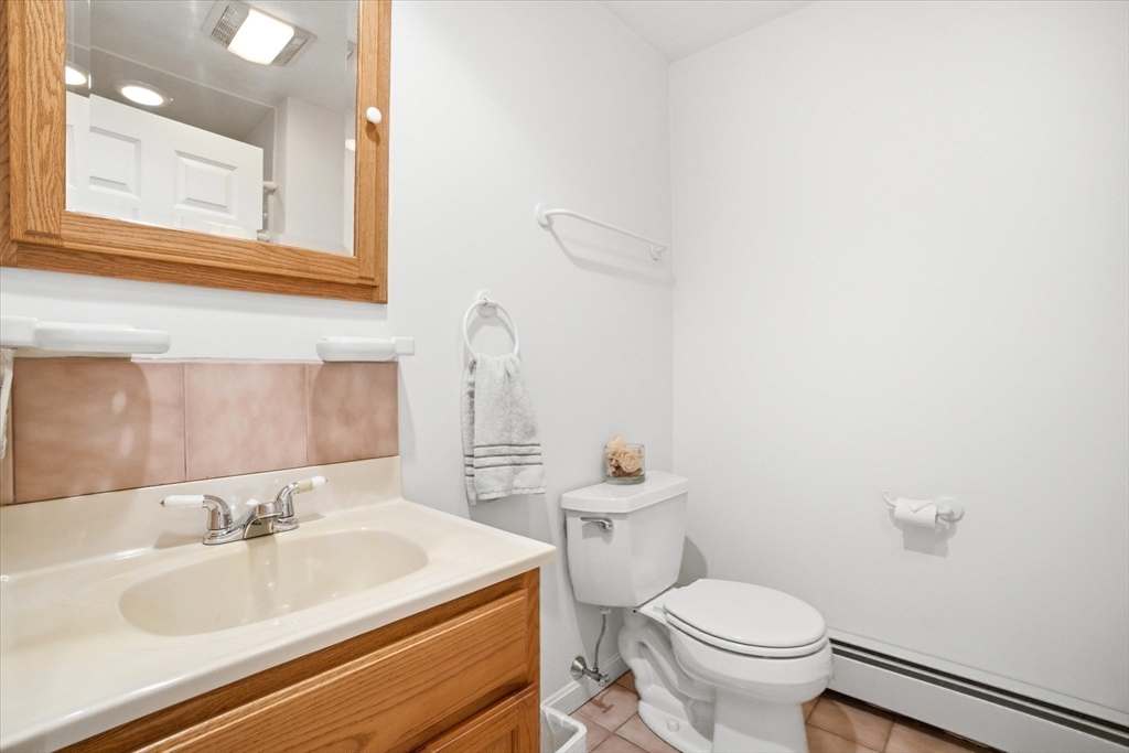 12 Northfield Property Photo 31
