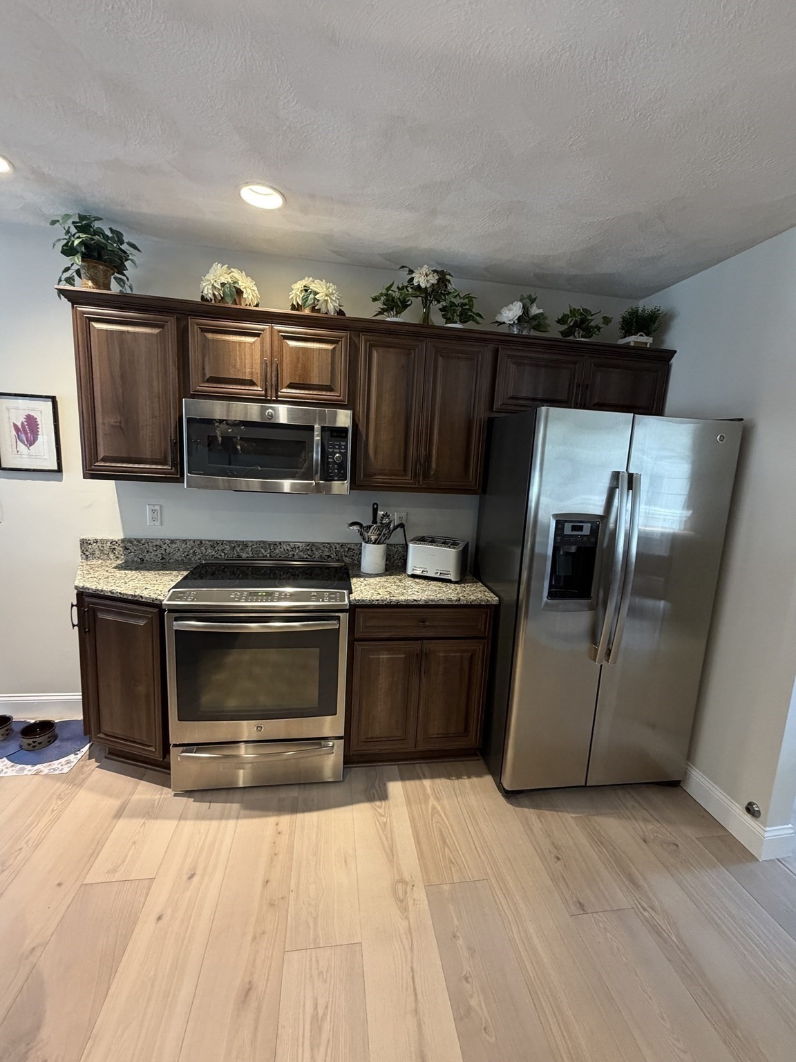11 Brenton Wood Road Property Photo 7