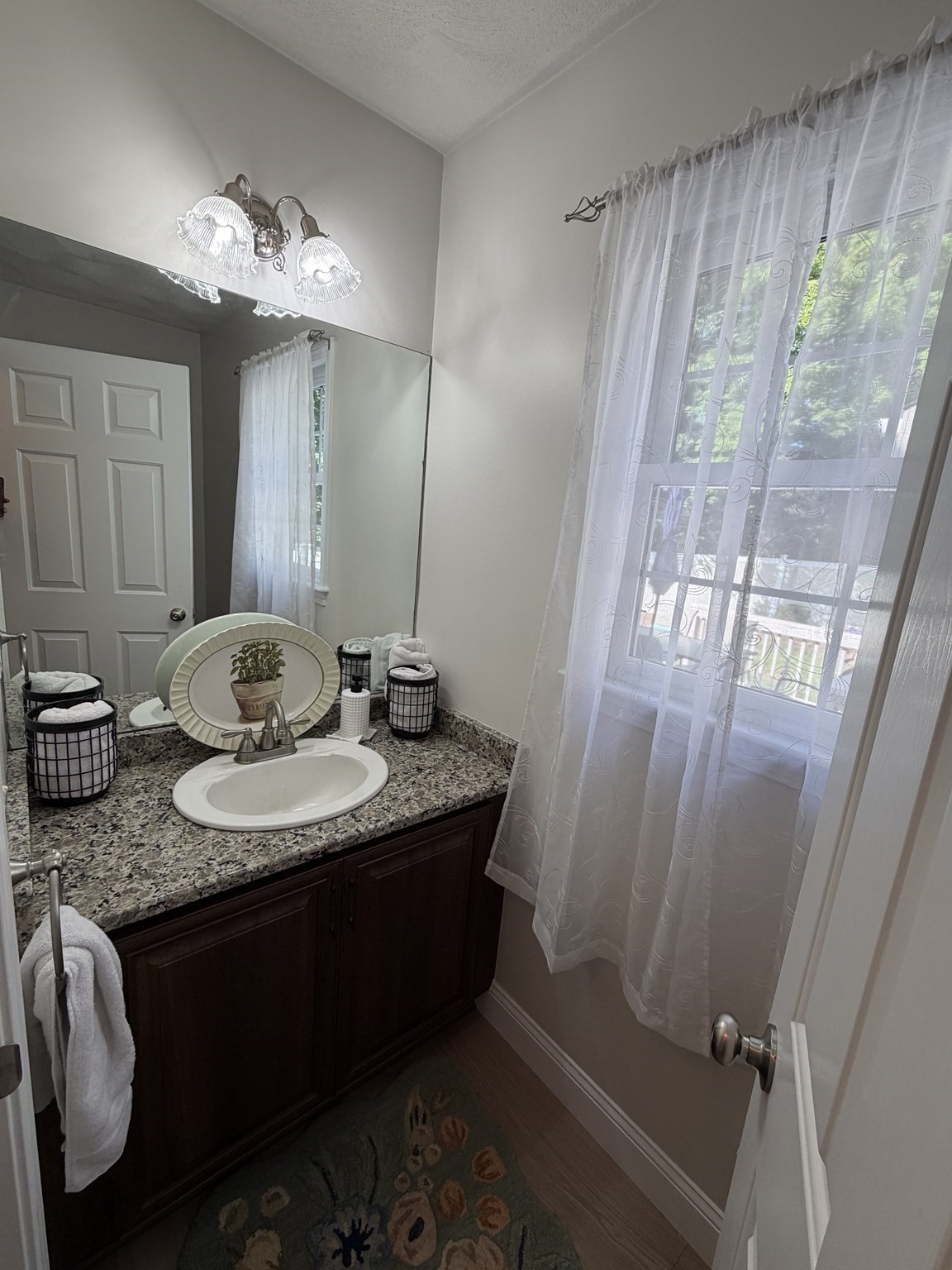 11 Brenton Wood Road Property Photo 19