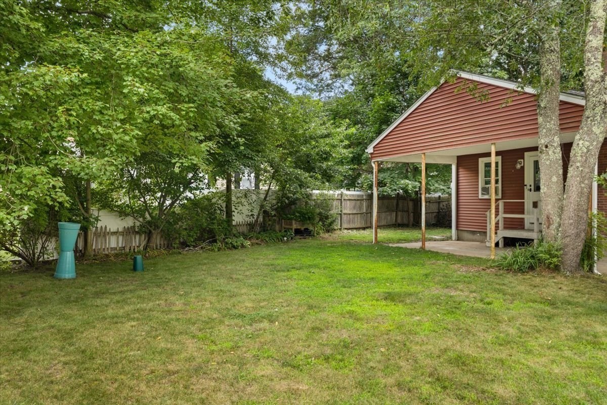 21 Miller Rd Property Photo 3