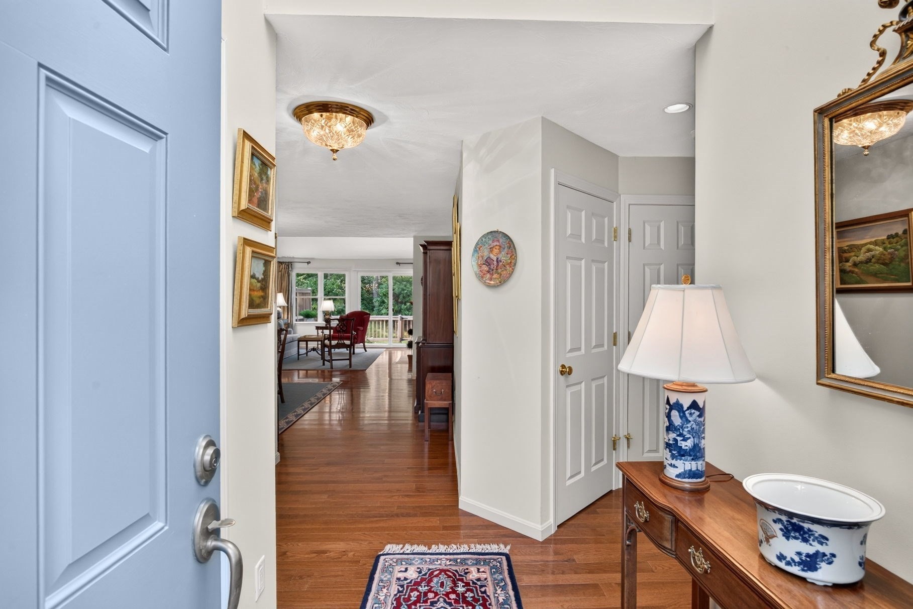 8 Latham Wood # 8 Property Photo 2