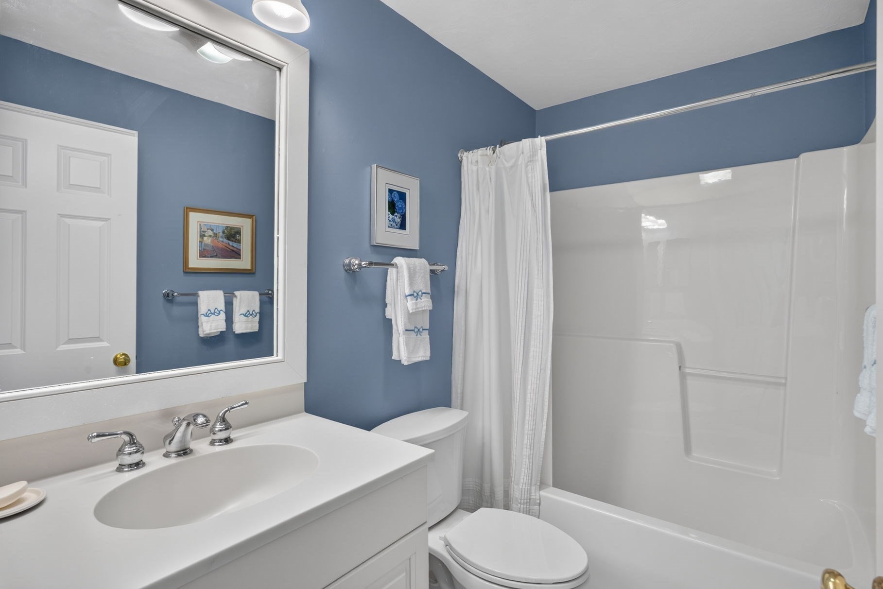 8 Latham Wood # 8 Property Photo 16