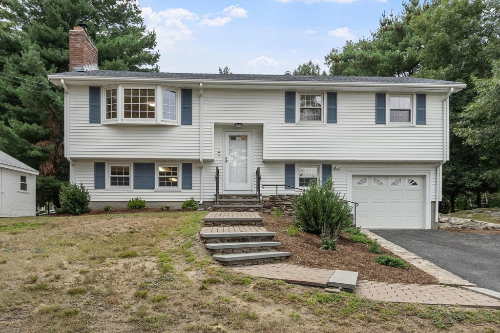 156 Mill St Property Photo 1