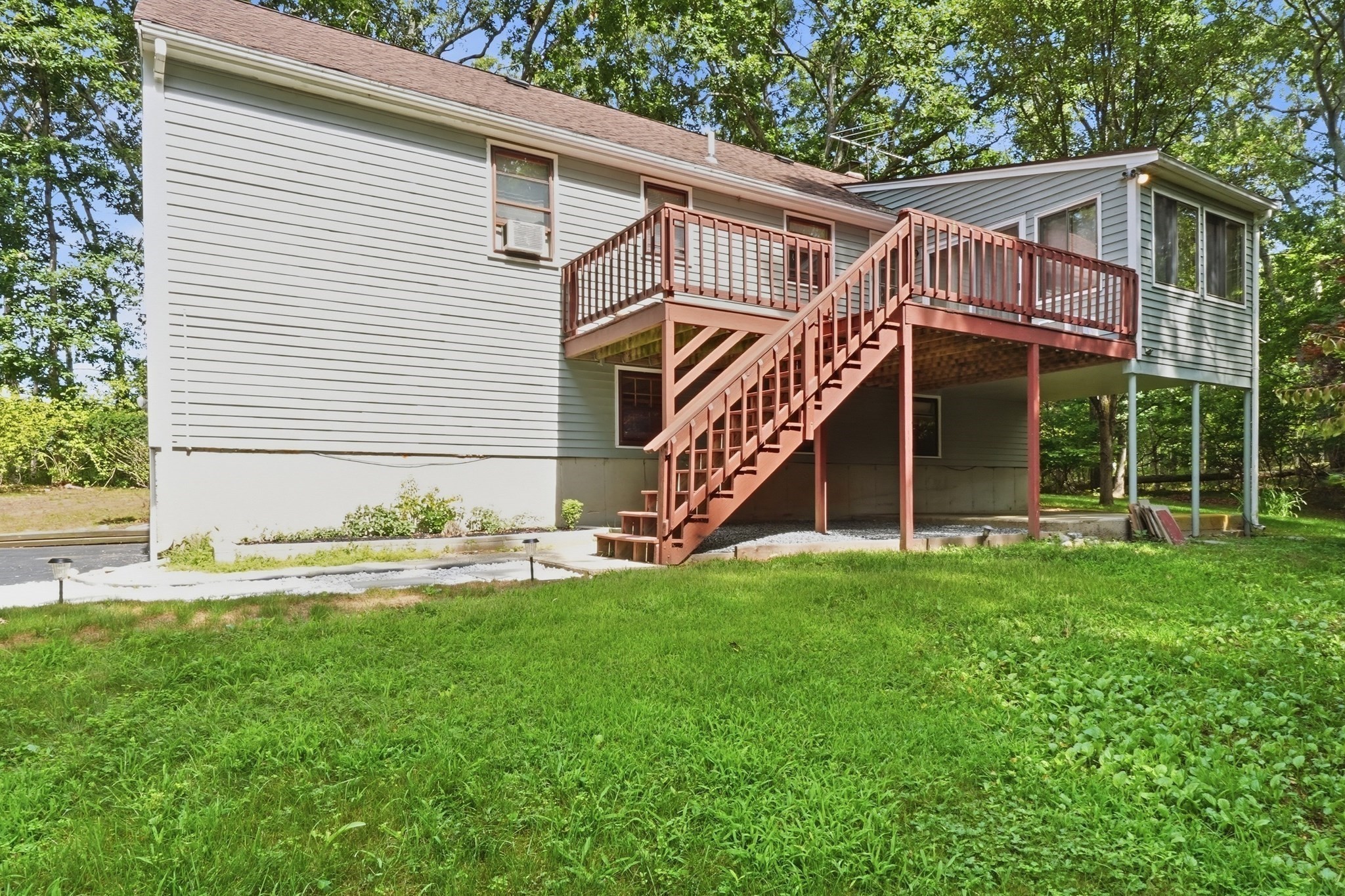 64 Marshall St Property Photo 28