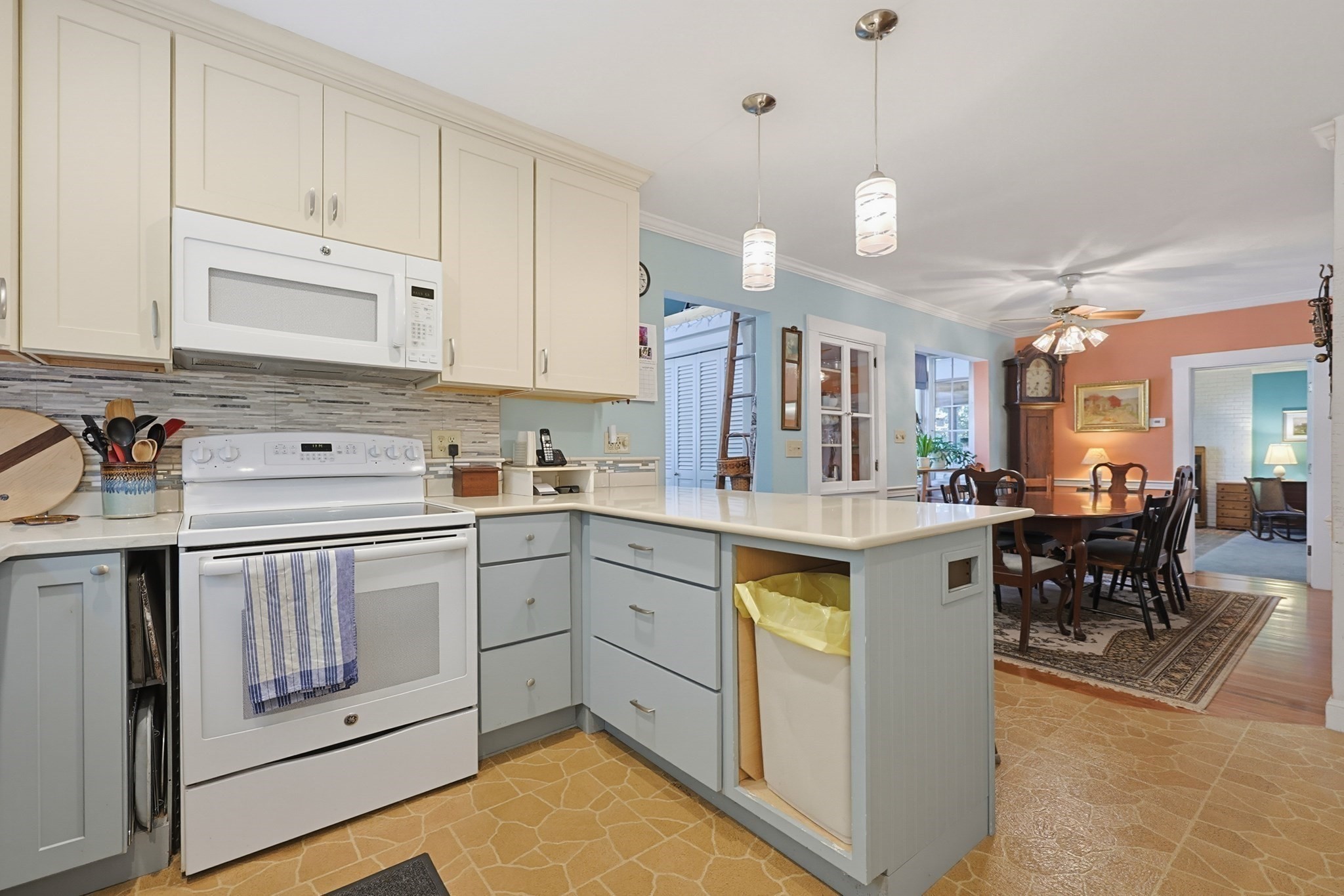 1327 South St Property Photo 11