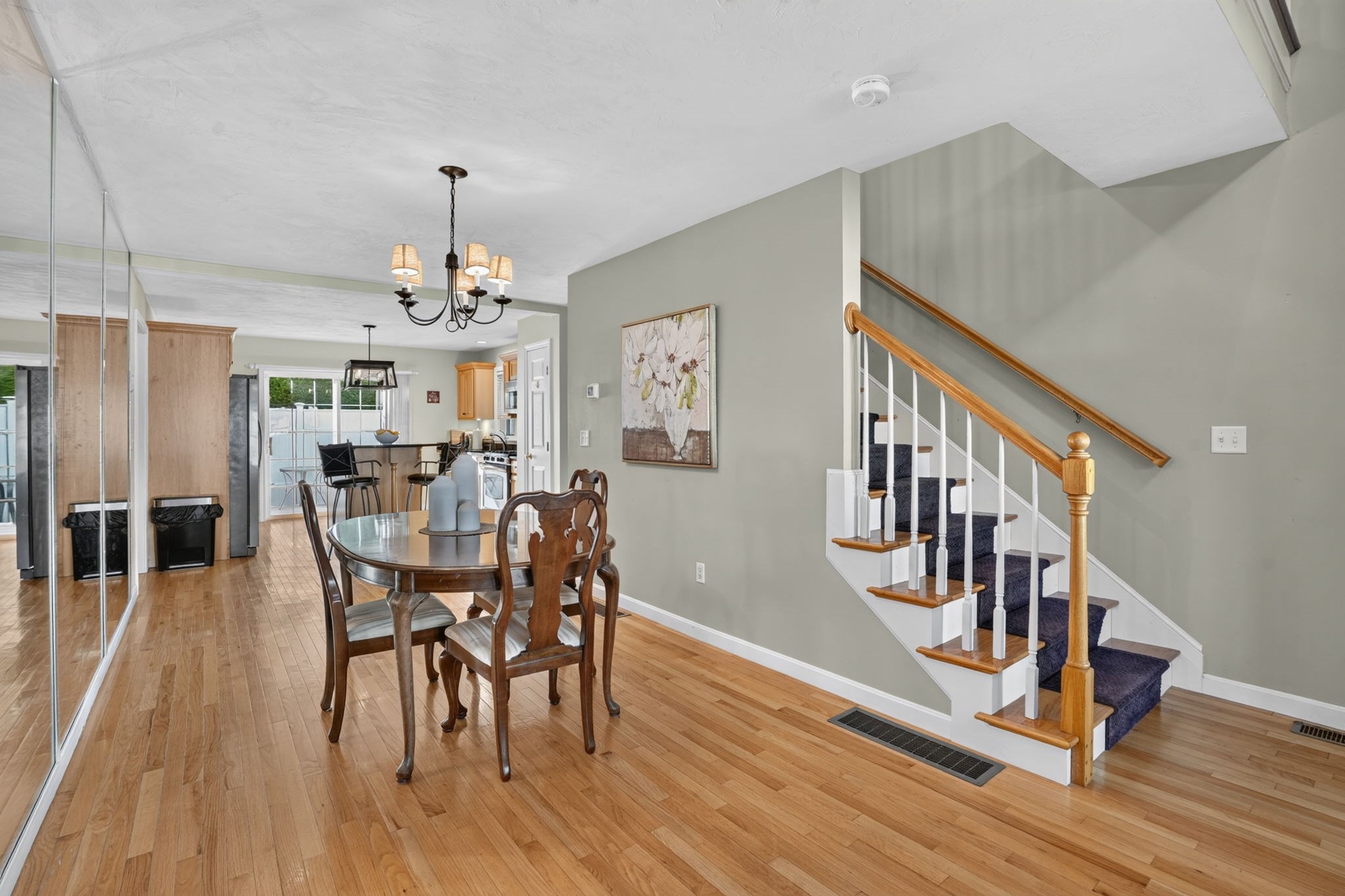 1 Tanglewood Park Dr # 1 Property Photo 6