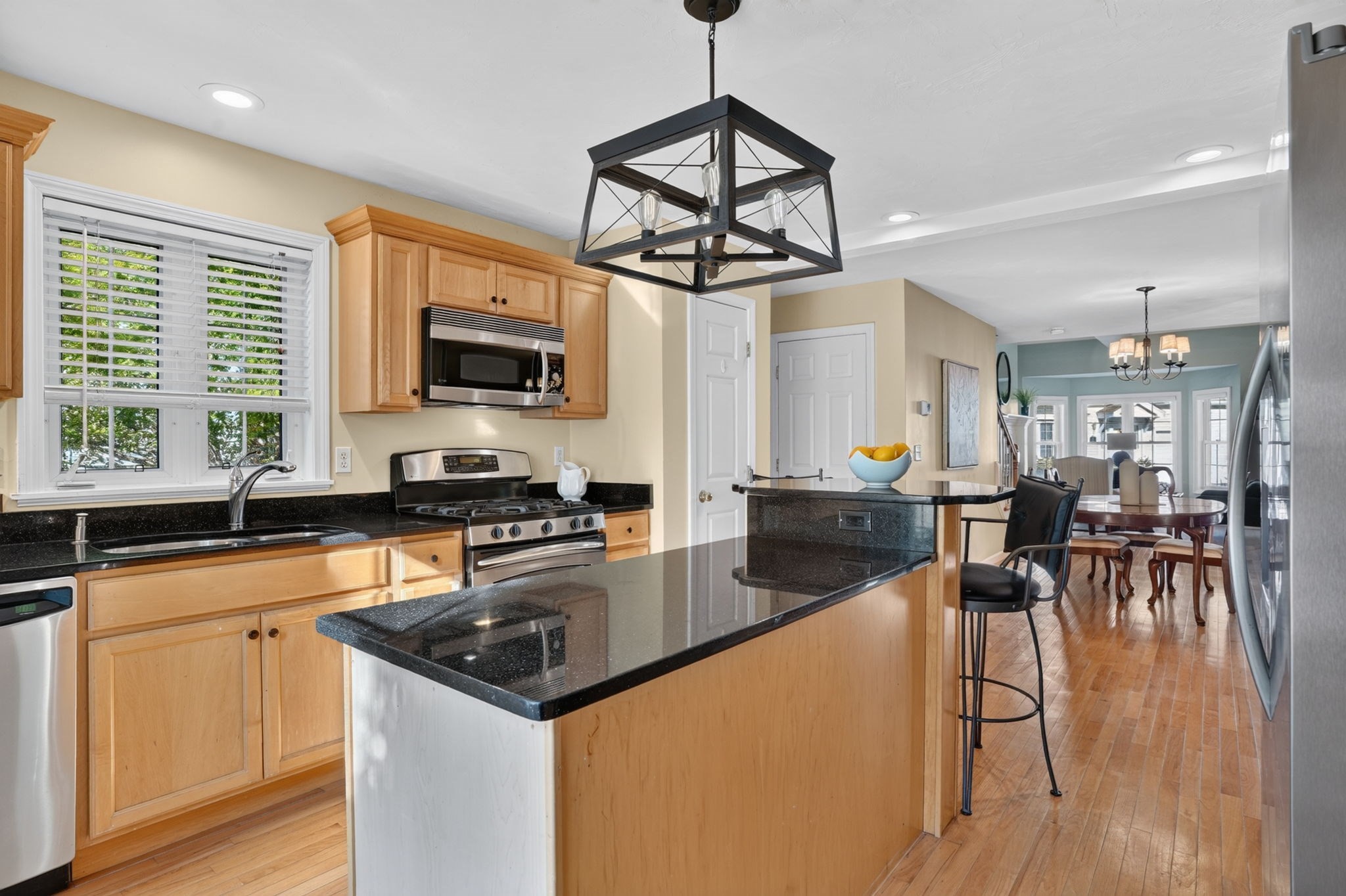 1 Tanglewood Park Dr # 1 Property Photo 11
