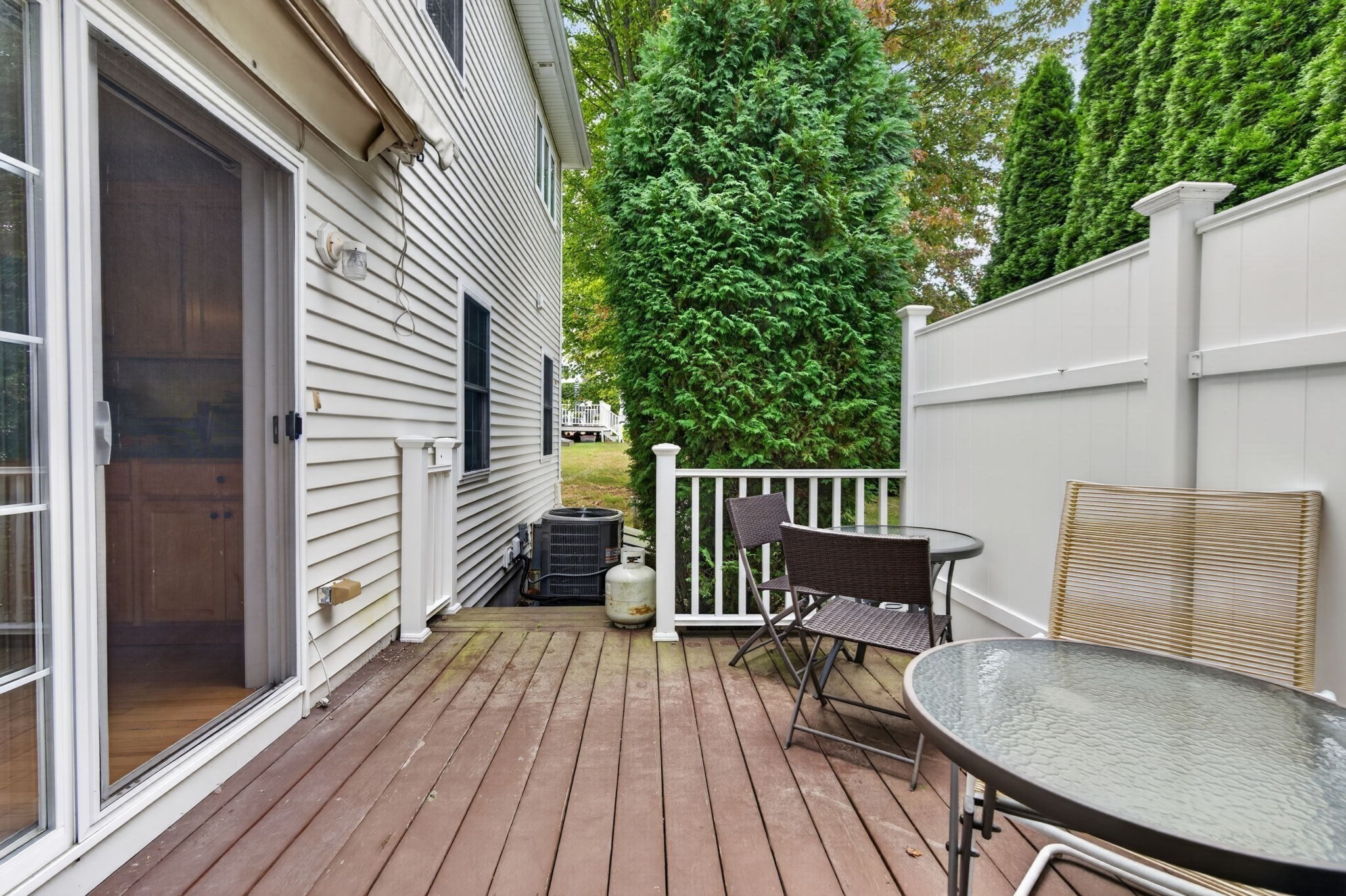 1 Tanglewood Park Dr # 1 Property Photo 17