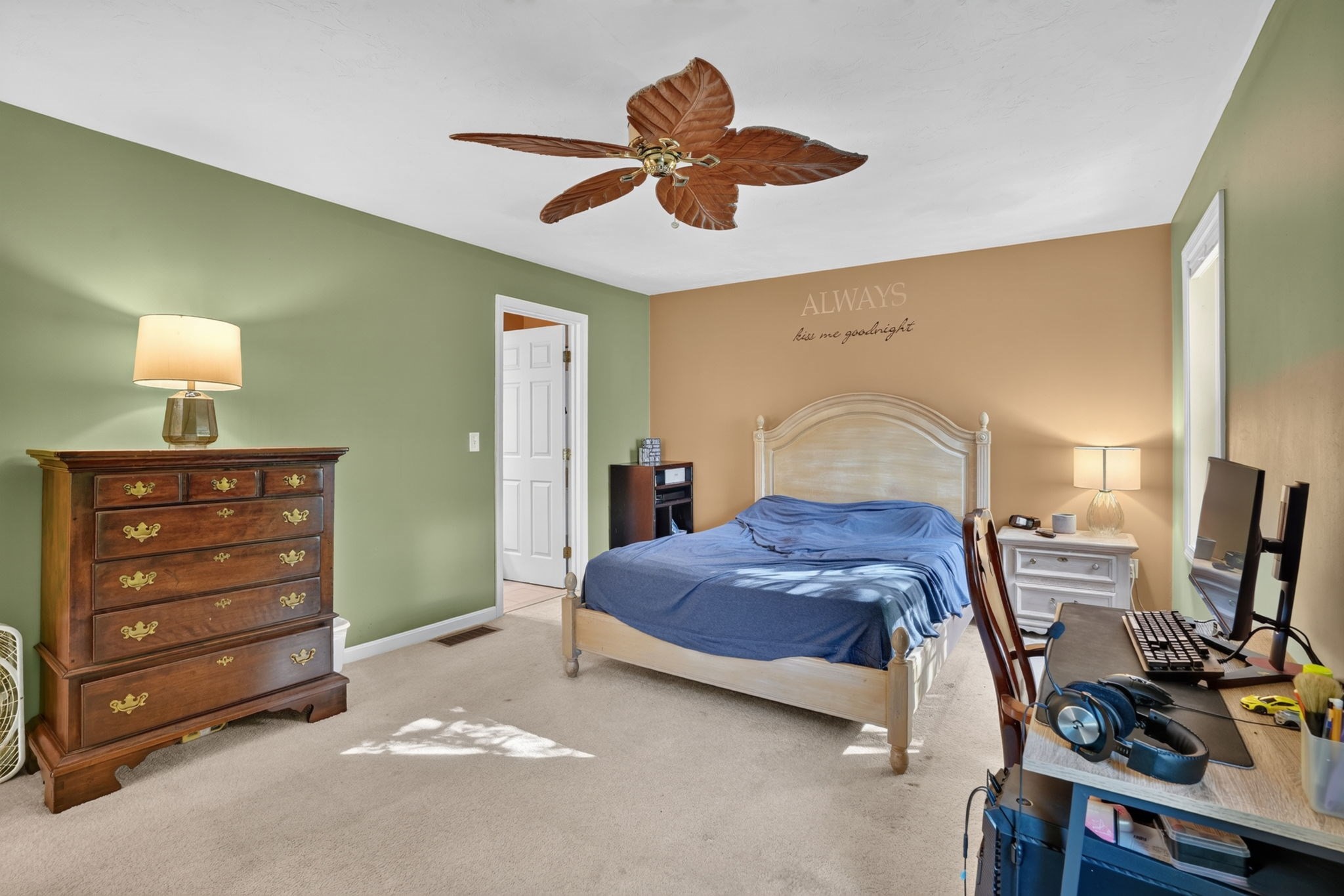 1 Tanglewood Park Dr # 1 Property Photo 18