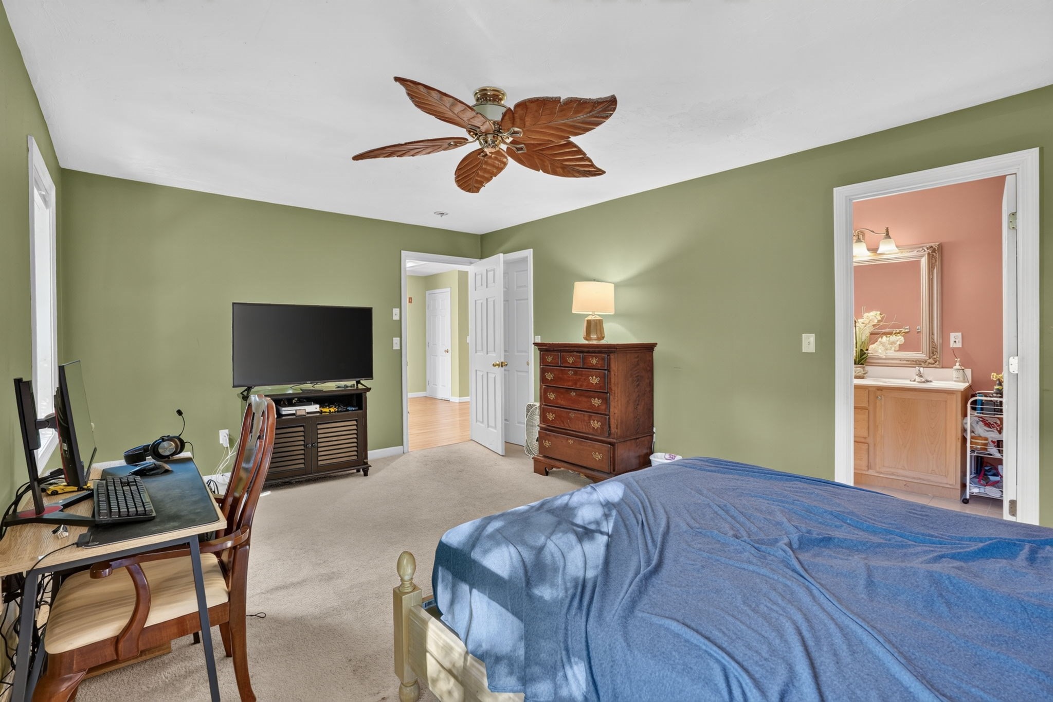 1 Tanglewood Park Dr # 1 Property Photo 20