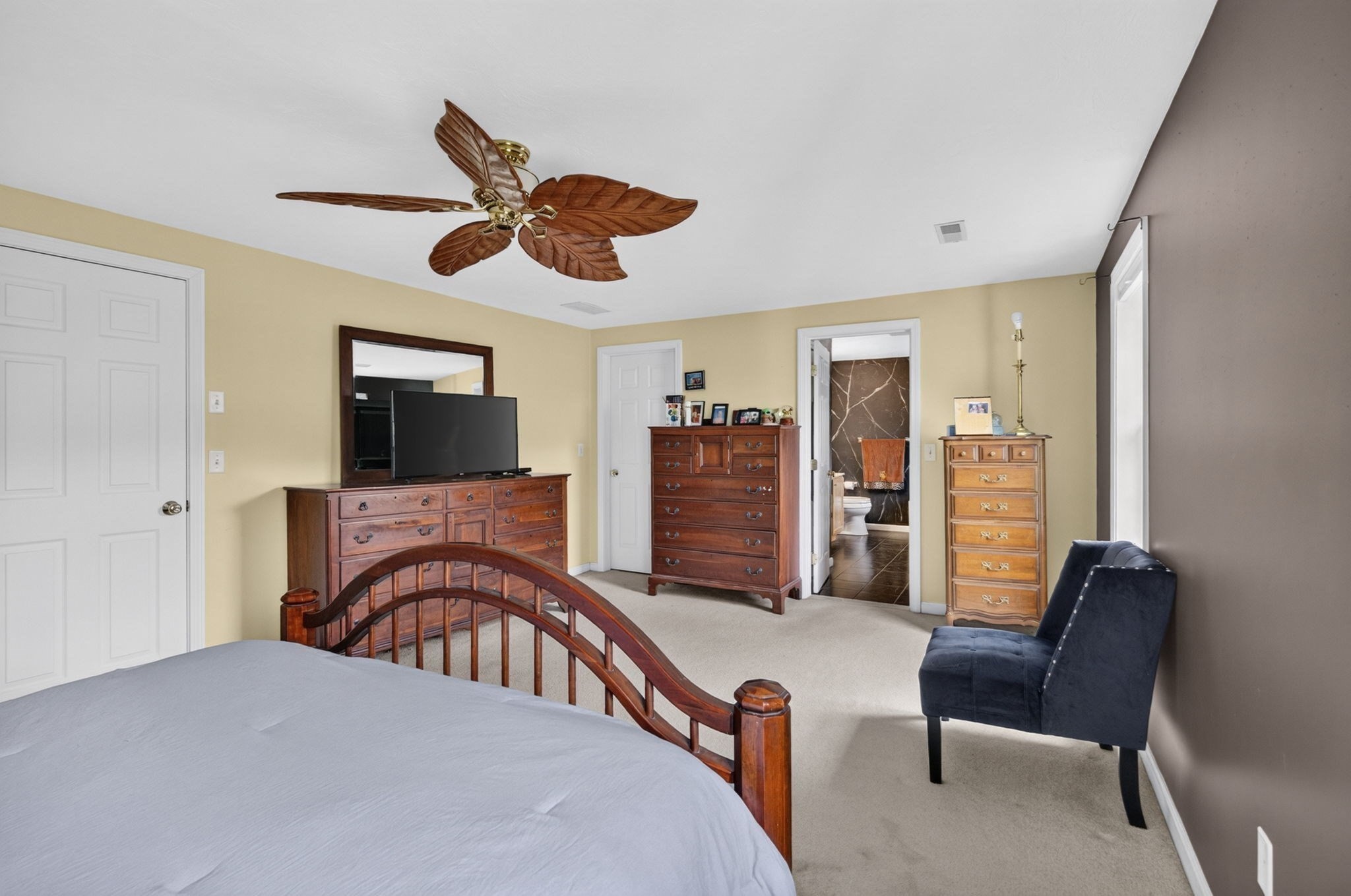 1 Tanglewood Park Dr # 1 Property Photo 27
