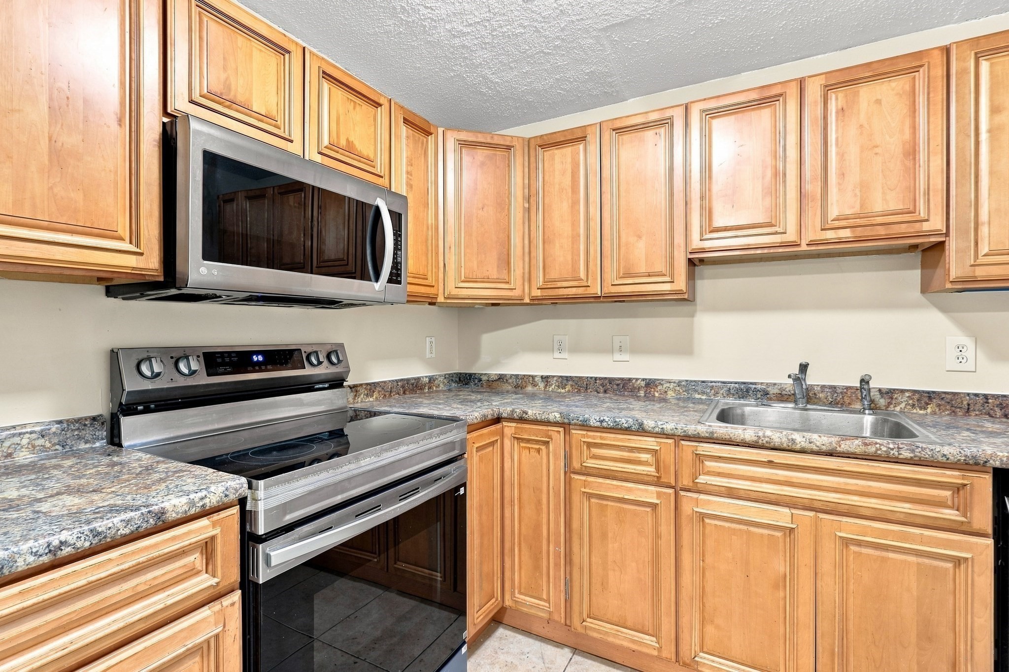 80 Stanton Street # 2 Property Photo 3