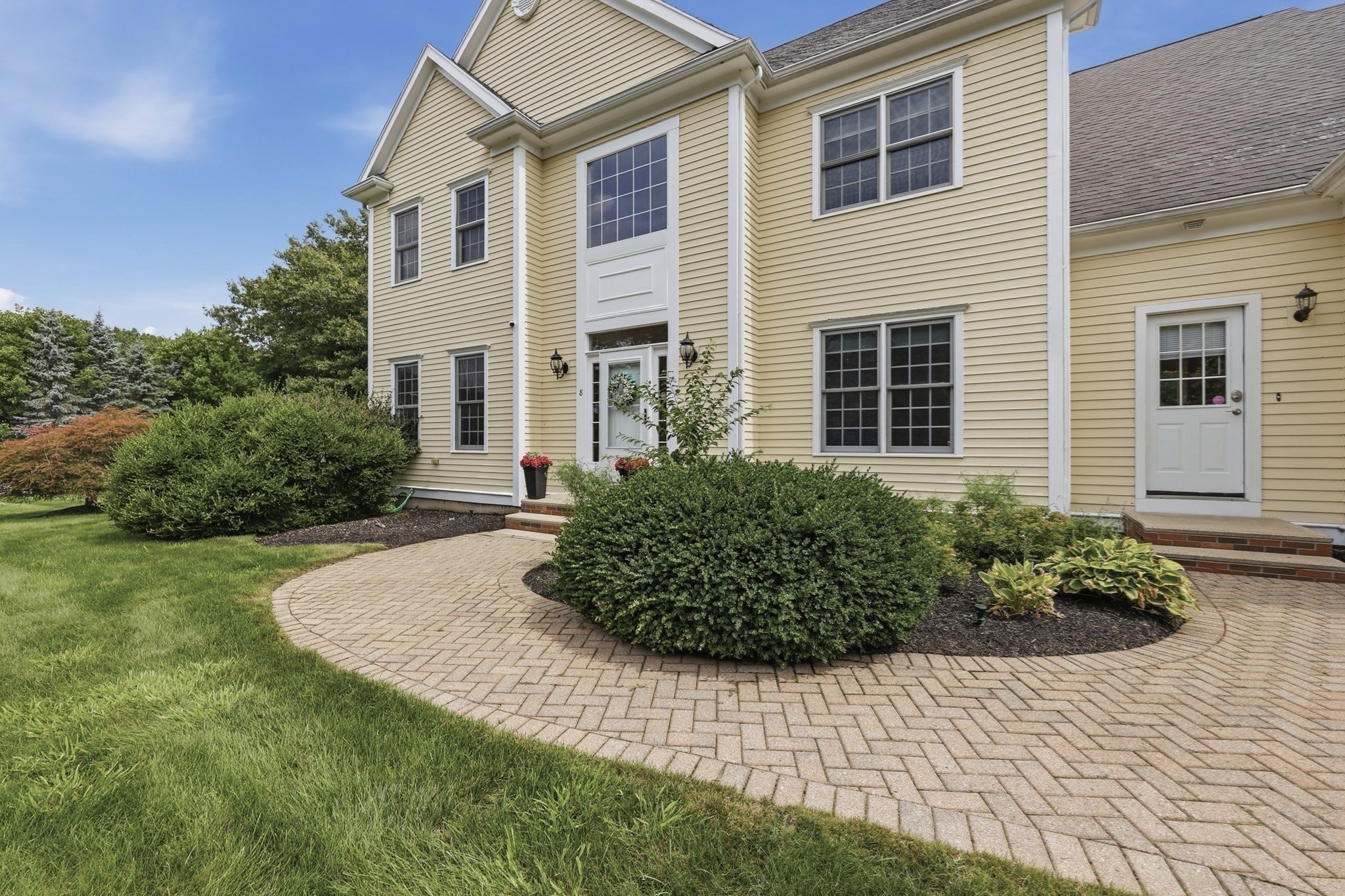 8 Juniper Road Property Photo 2