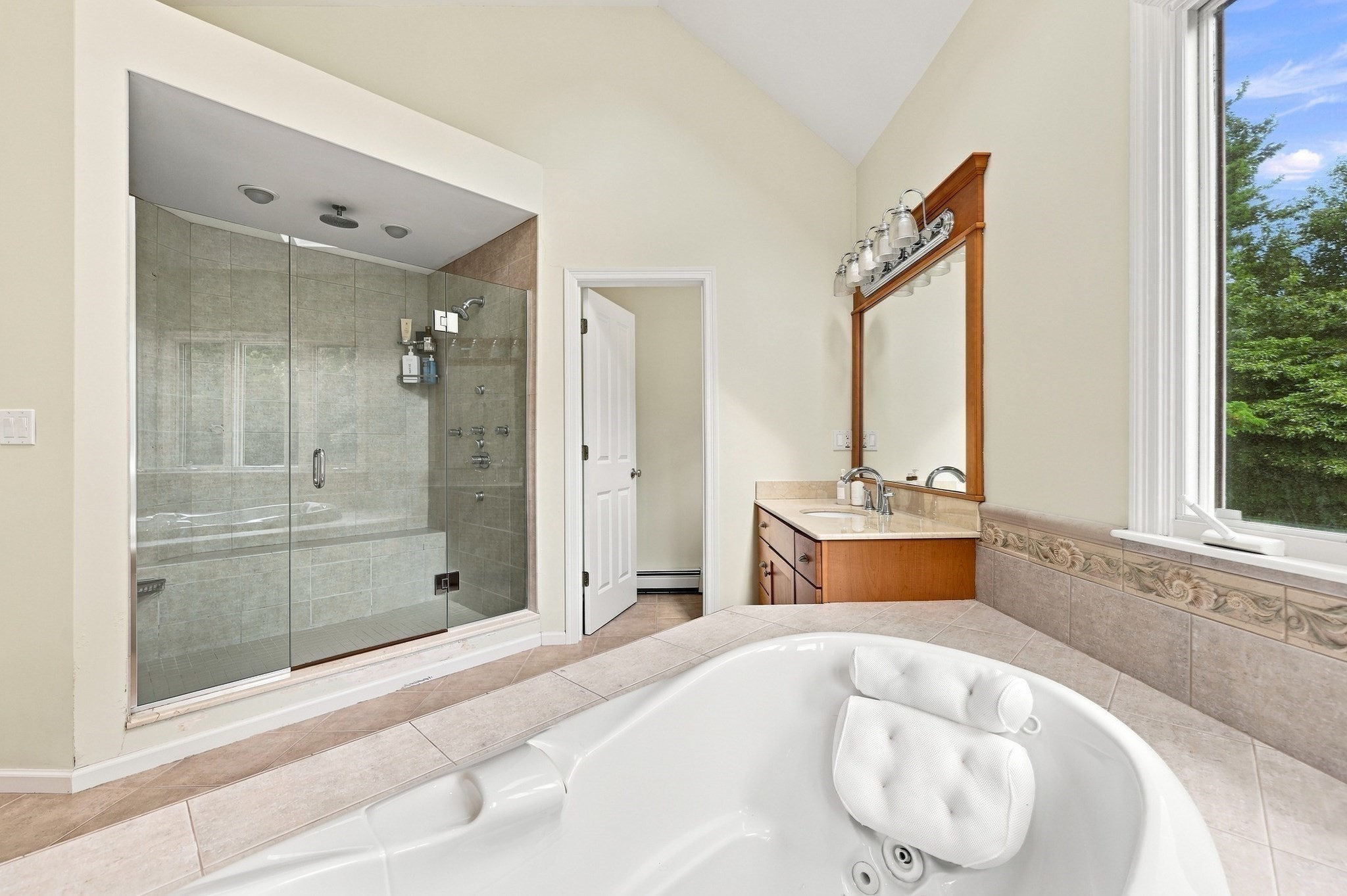 8 Juniper Road Property Photo 31