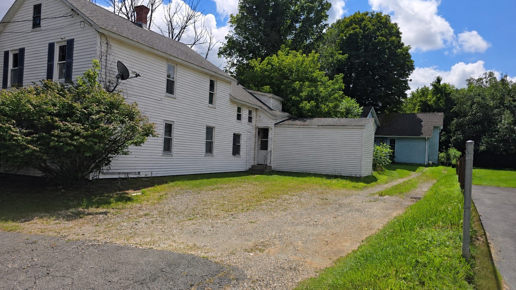 23 Walnut St Property Photo 1