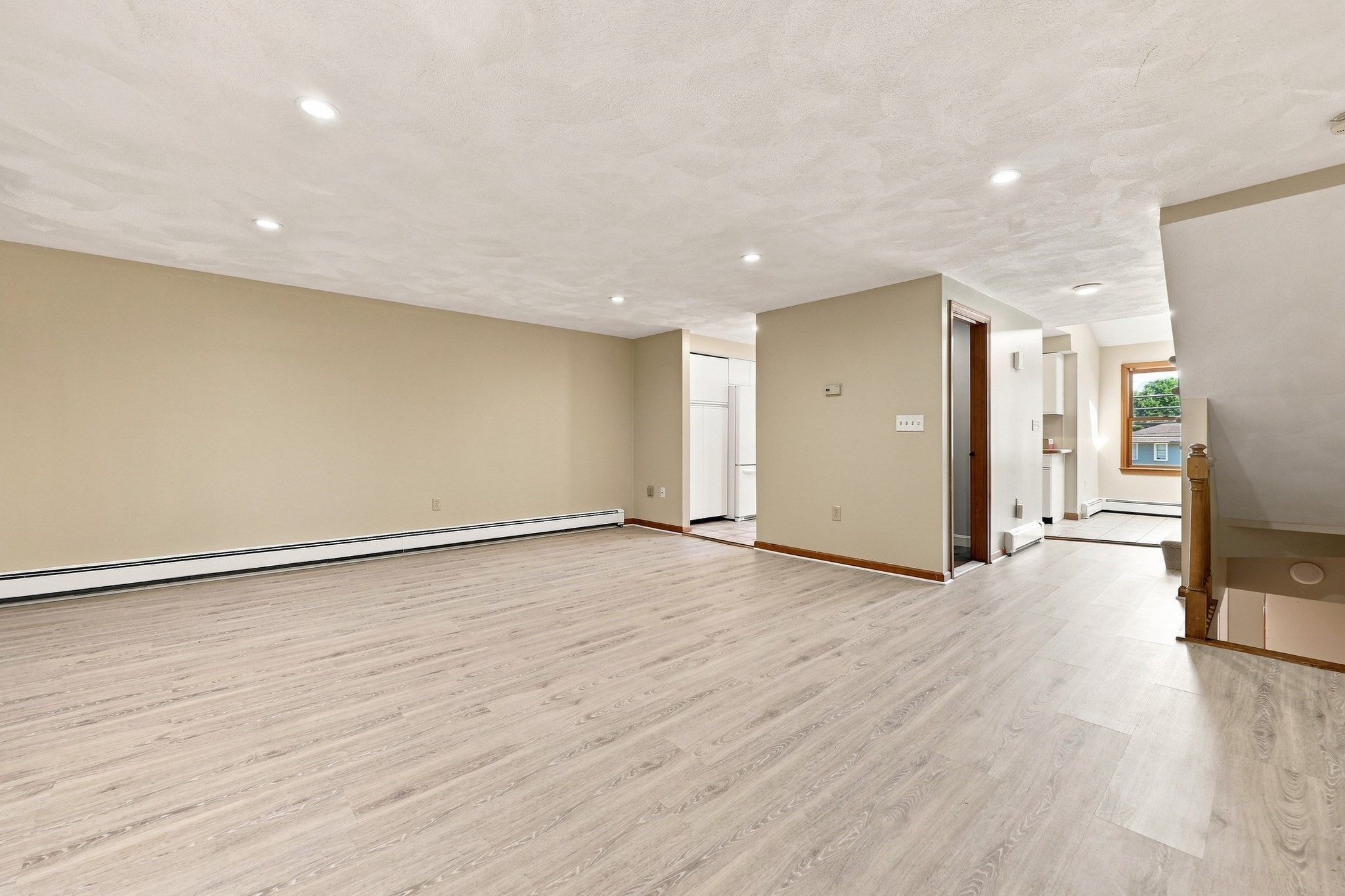 198 Elm Street # 198 Property Photo 6