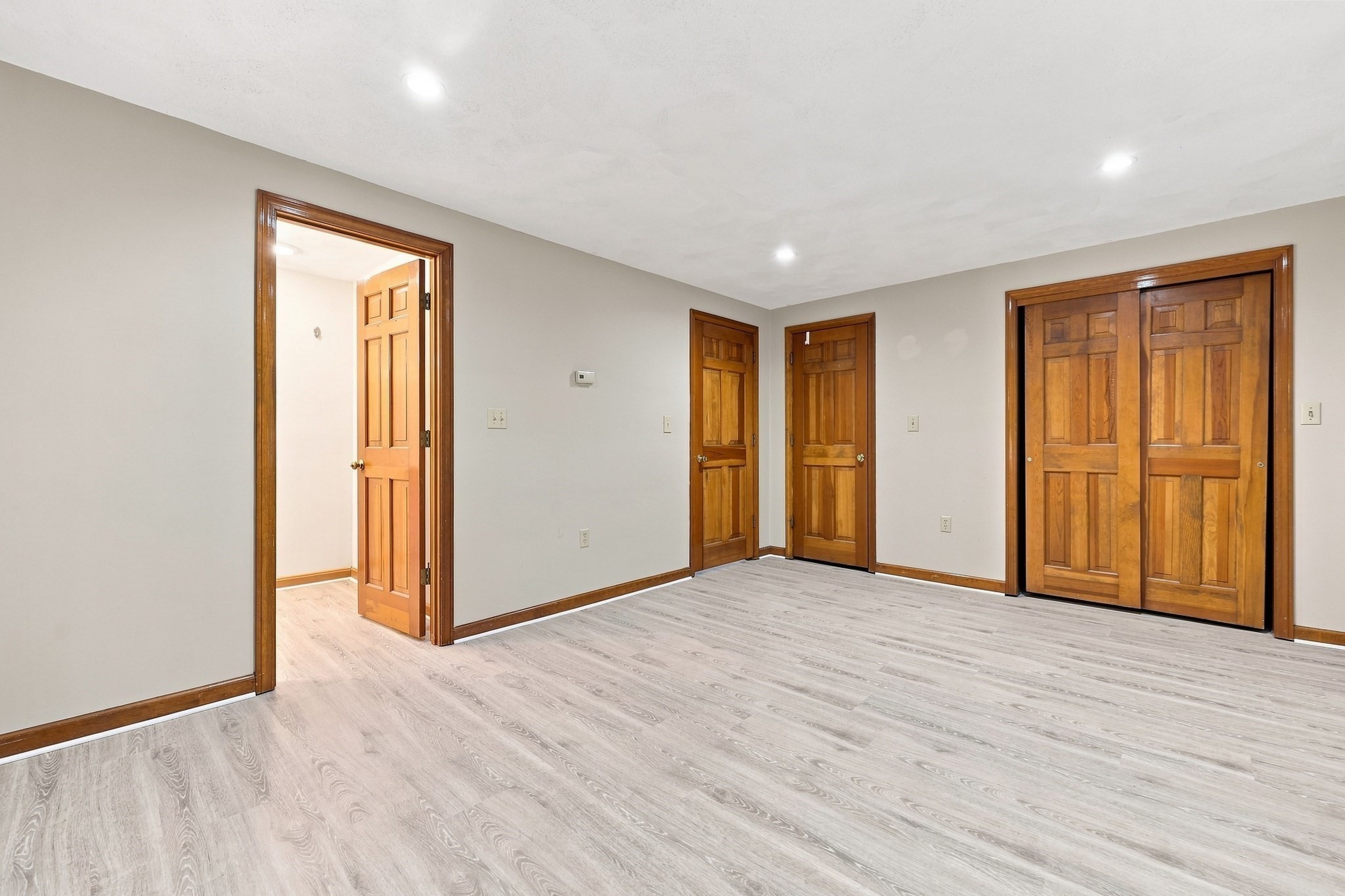 198 Elm Street # 198 Property Photo 16