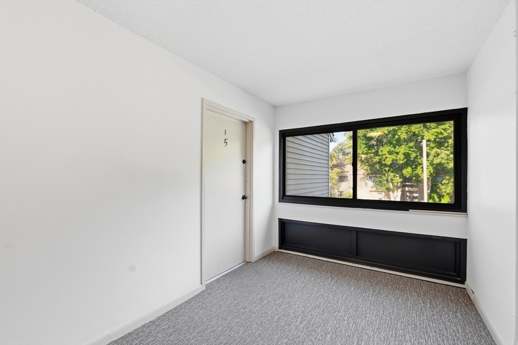 17 Thayer Pond Dr. # 5 Property Photo 22