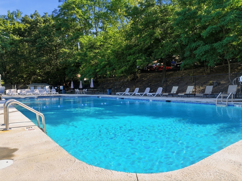 17 Thayer Pond Dr. # 5 Property Photo 24