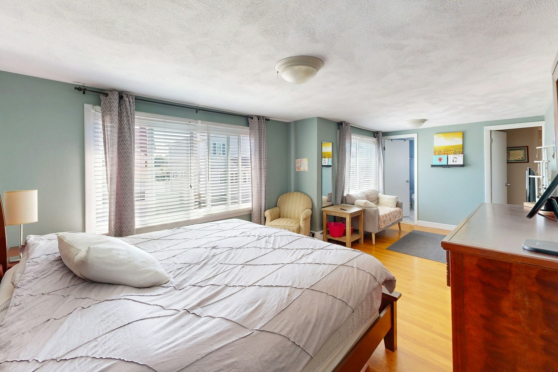 26 George St Property Photo 18
