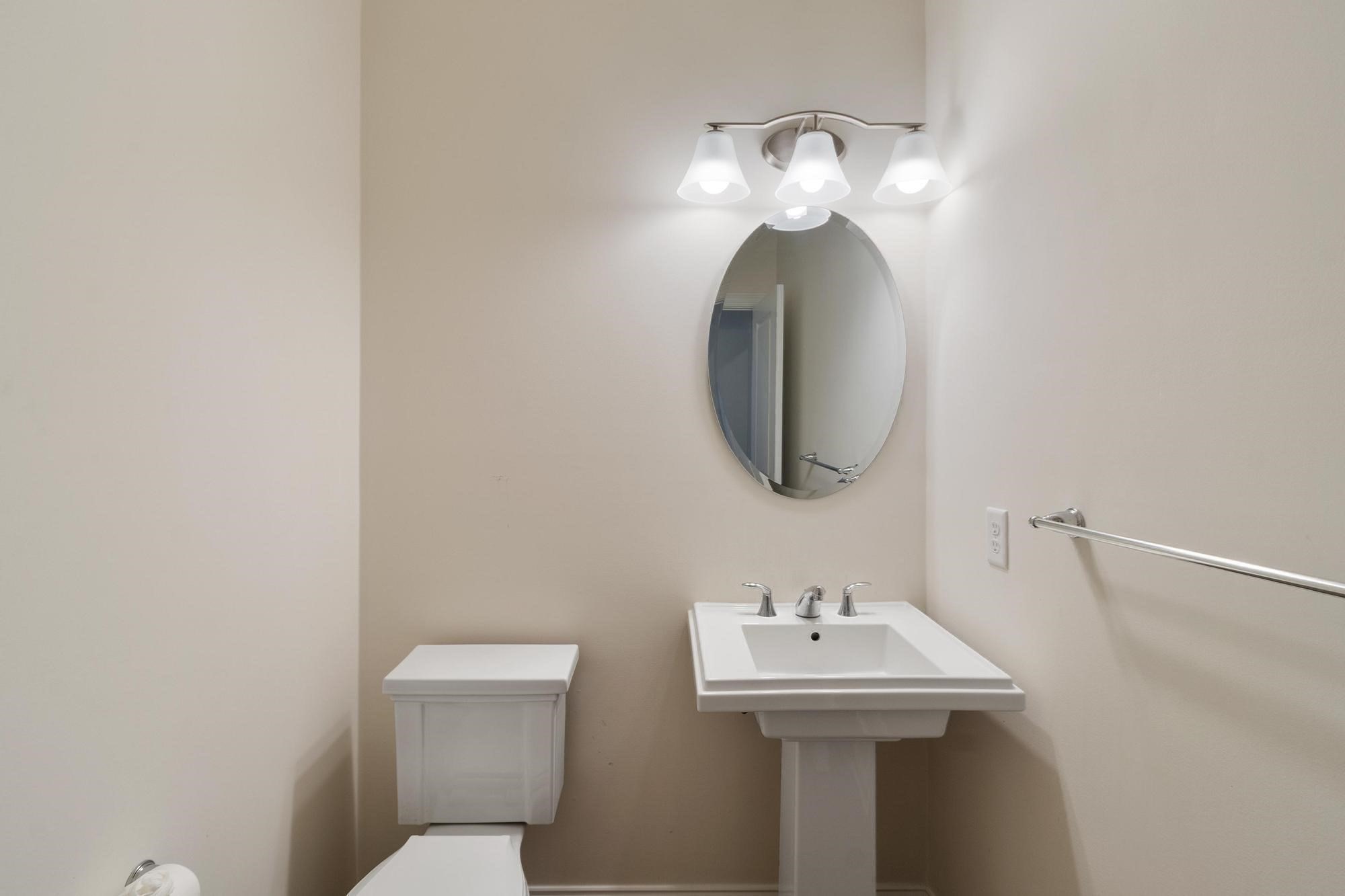 2 Phoebe St # 2 Property Photo 20