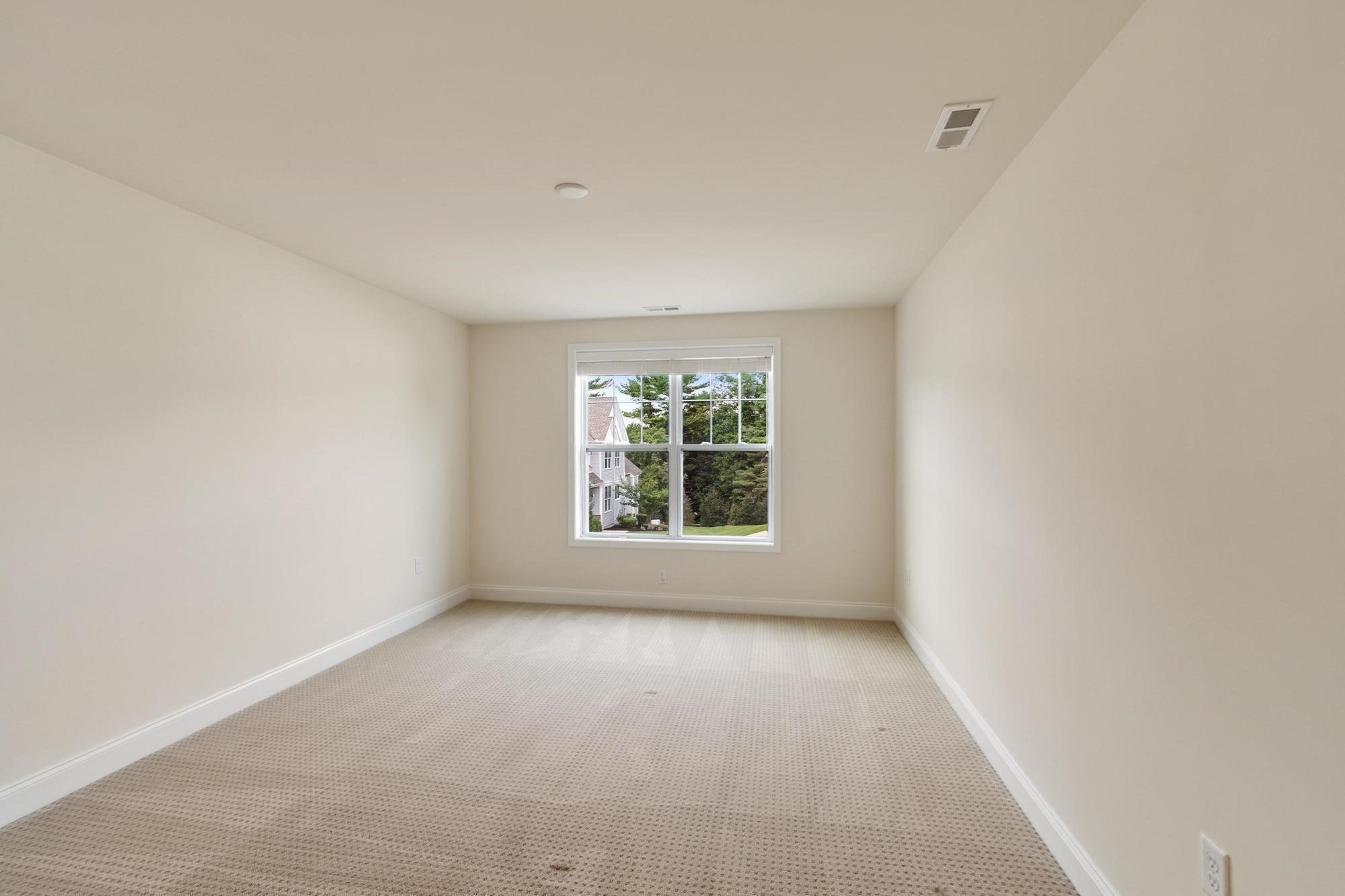 2 Phoebe St # 2 Property Photo 29