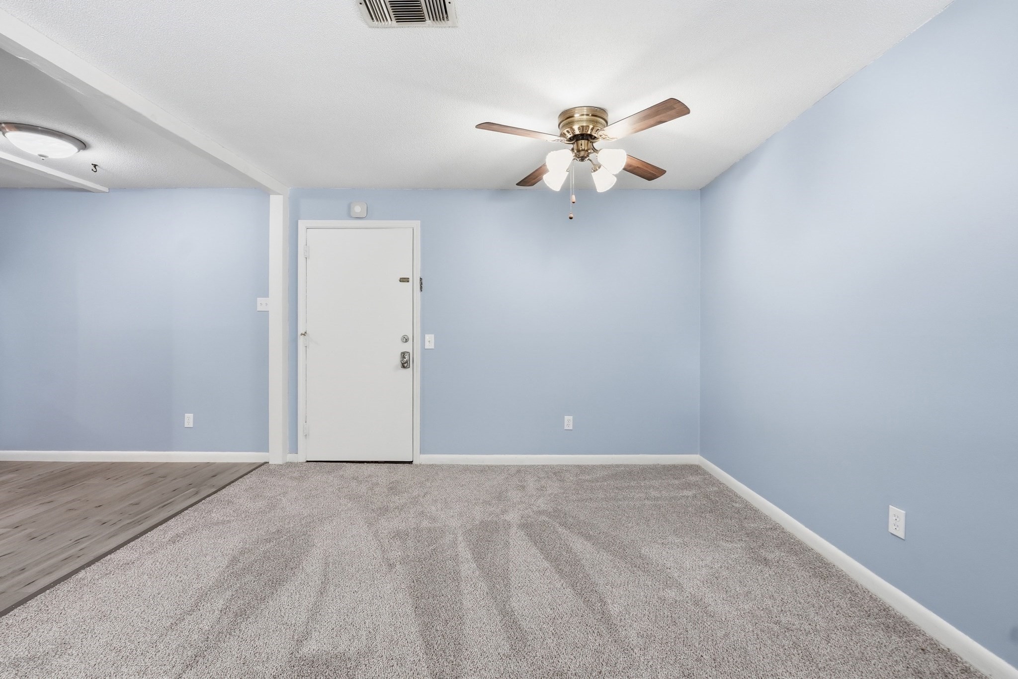 176 Maple Ave # 36 Property Photo 6