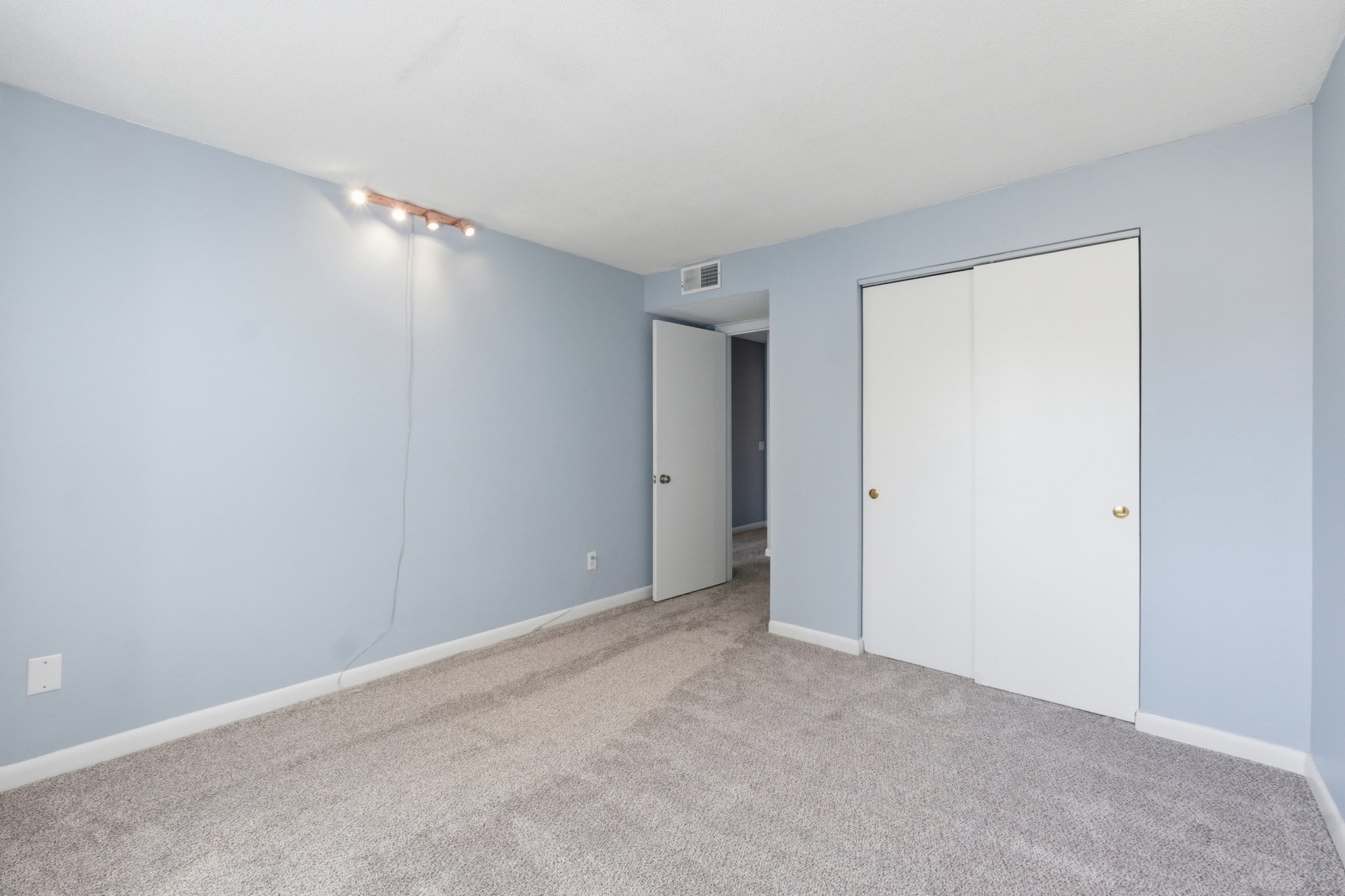 176 Maple Ave # 36 Property Photo 20