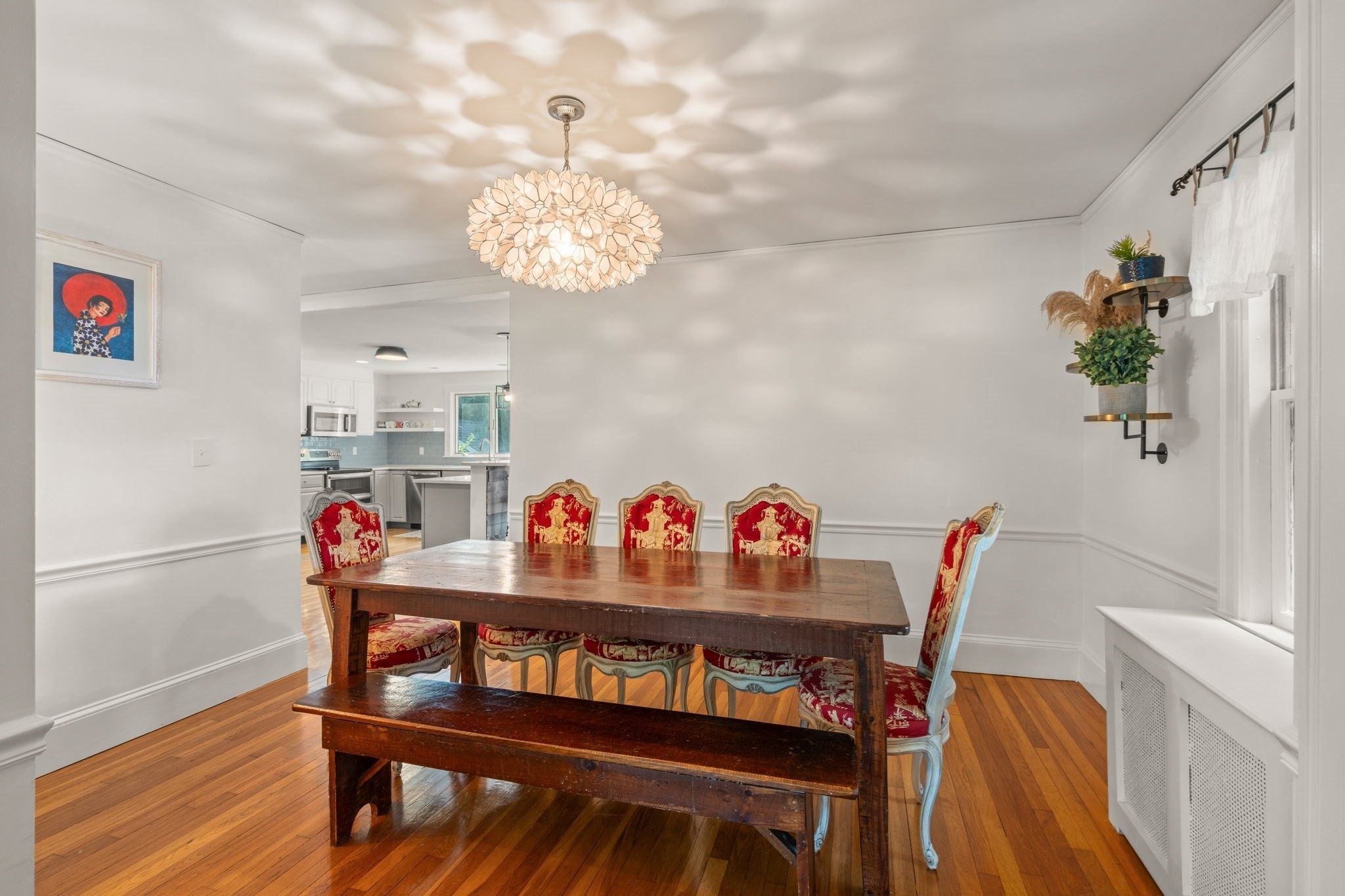 24 Holland St Property Photo 7